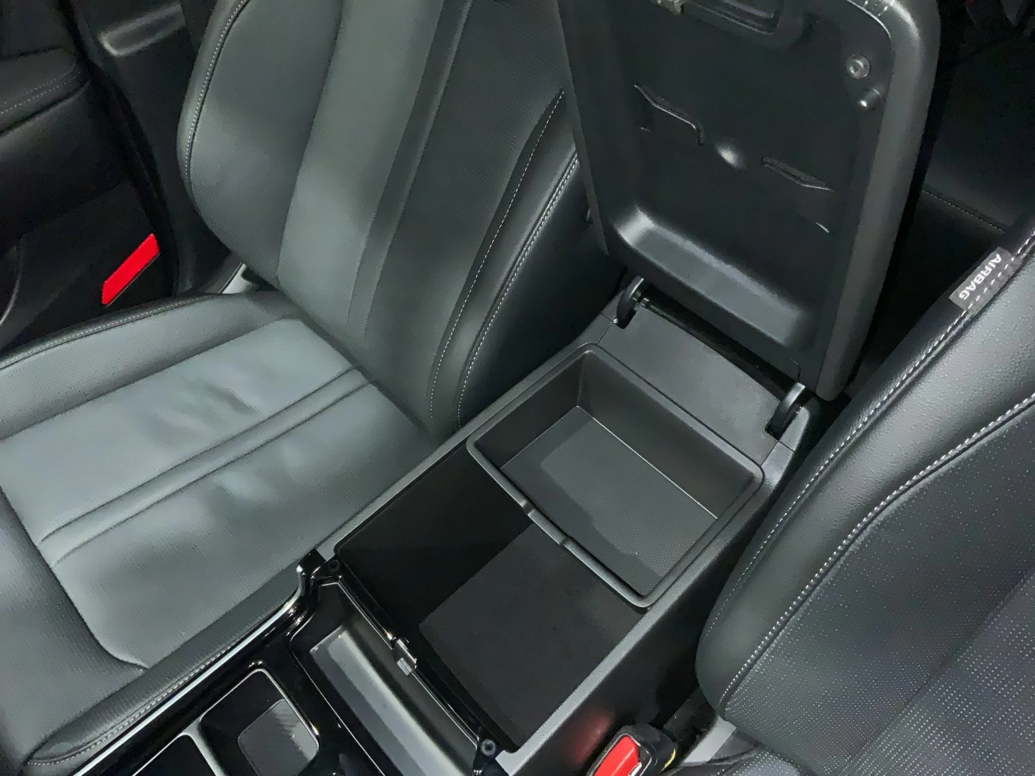 Kia Sorento Plug & Ride 1.6 T-GDI Plug-in H AWD Auto Sports Utility Vehicle. 185 kW. 5-türig
