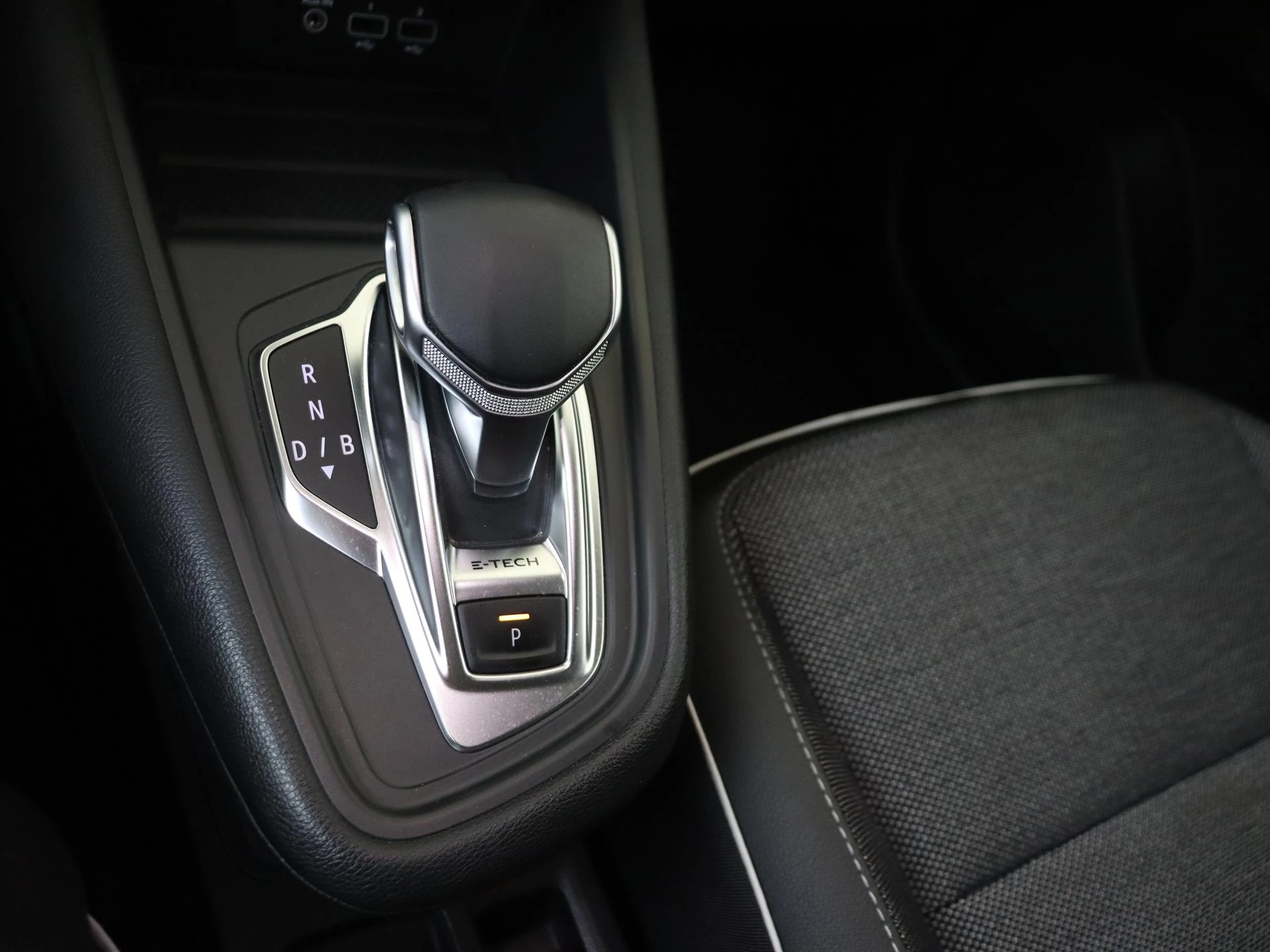 Renault-Captur-image-14