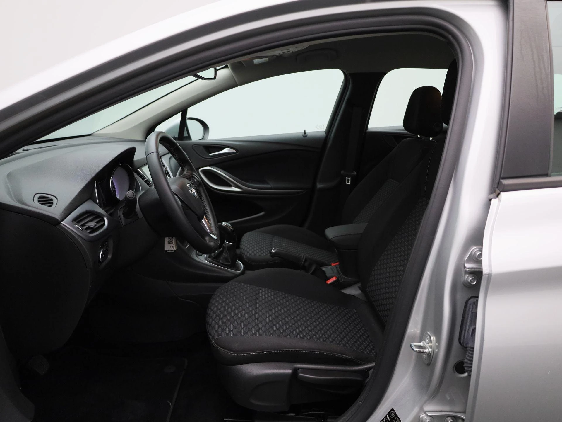 Opel-Astra-image-8