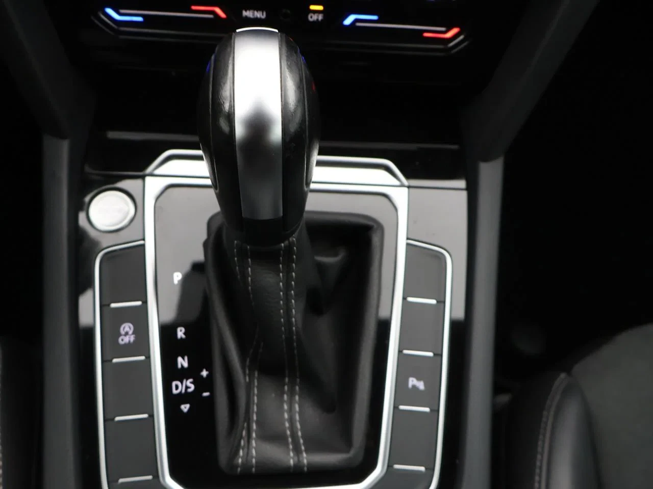 Volkswagen-Arteon-image-17