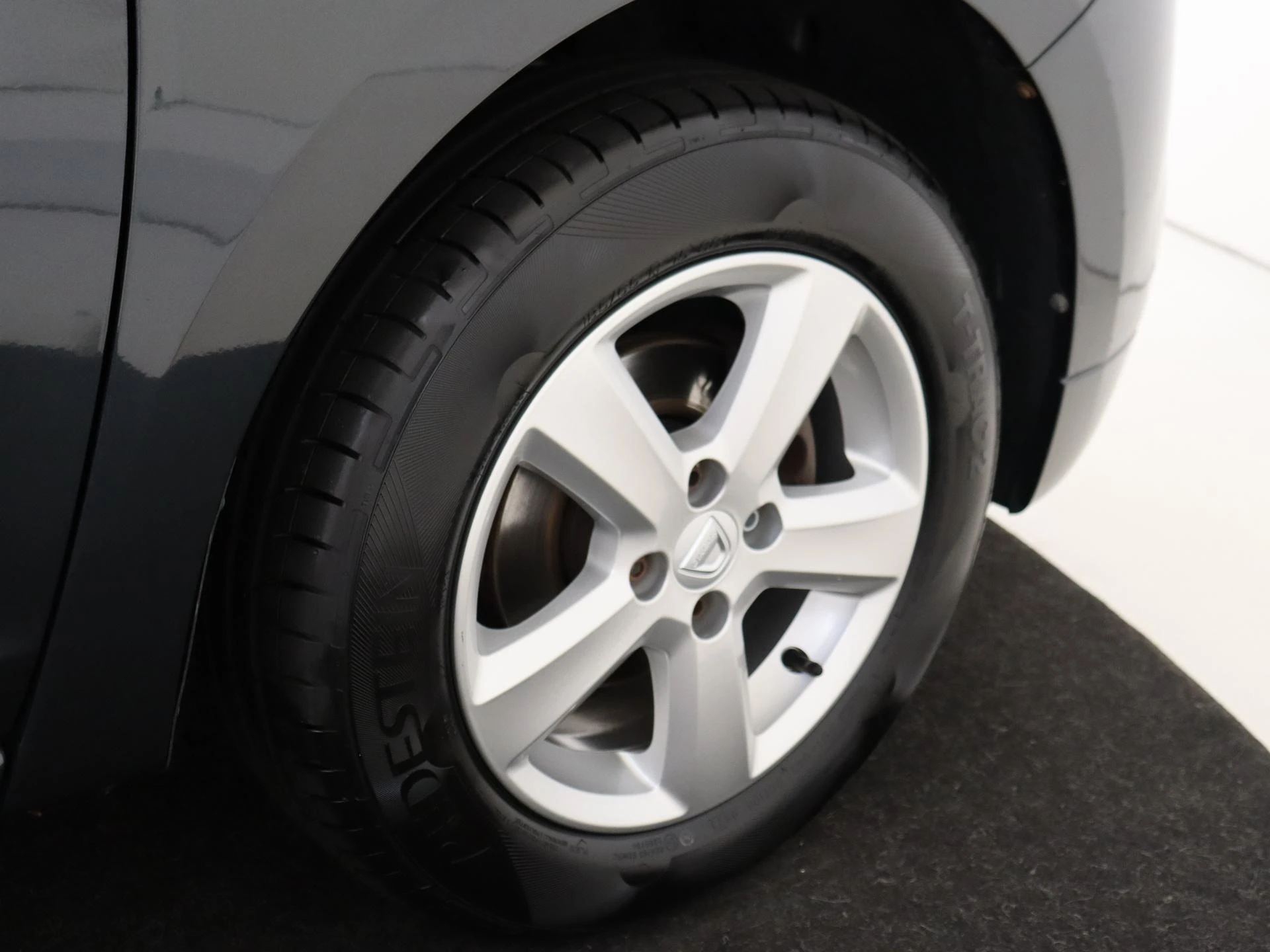 Dacia-Sandero-image-25