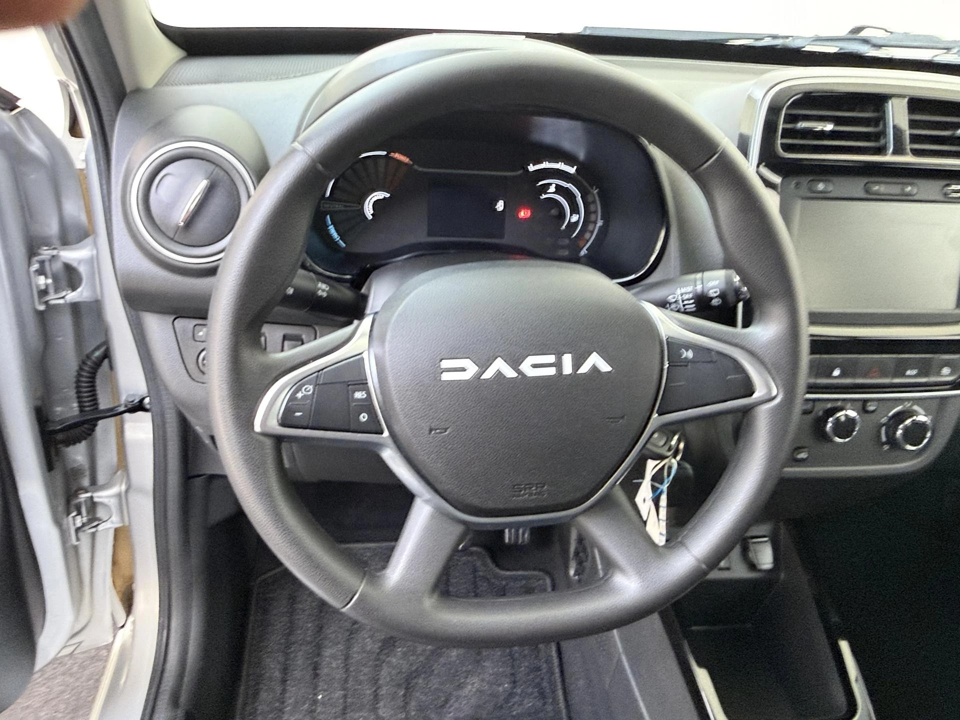 Dacia-Spring-image-9