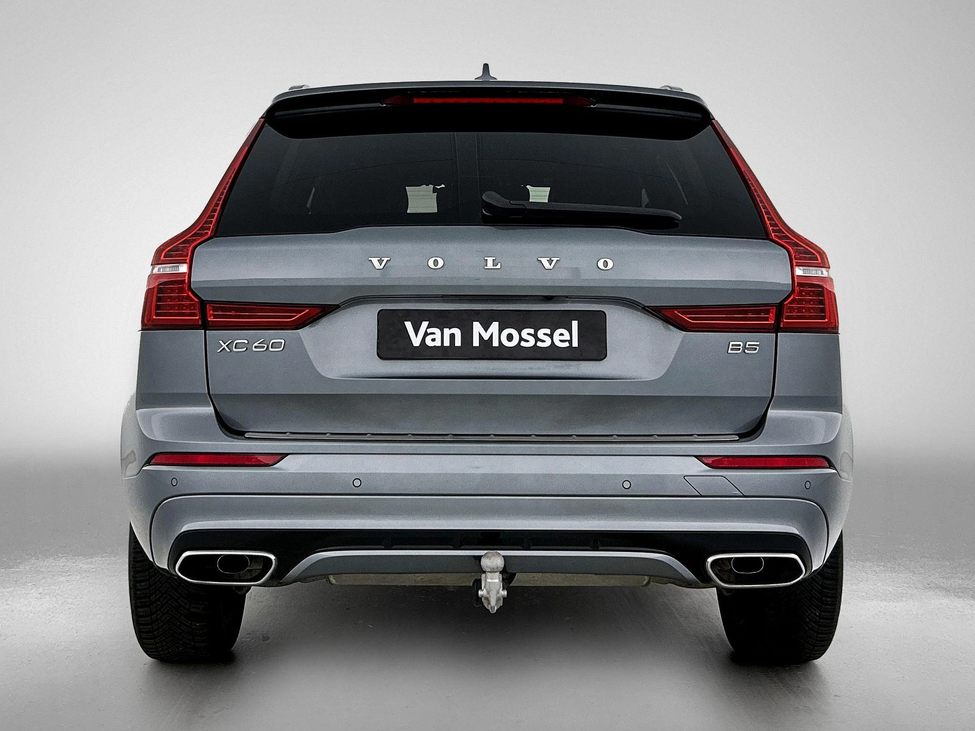 Volvo XC60 2.0 B5 R-Design