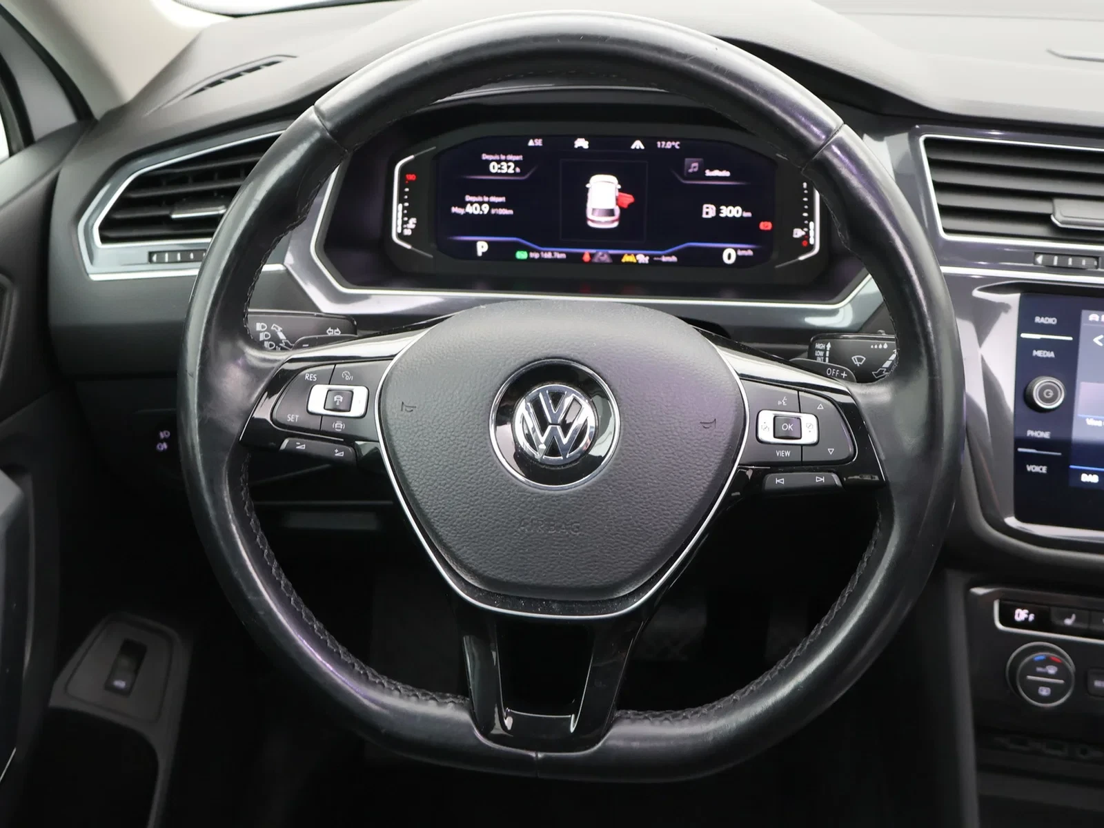 Volkswagen Tiguan Allspace Tiguan R-Line AllSpace Platinum 1.5TSI 150PK *AUTOMAAT*PANODAK*TREKHAAK*360° CAMERA*LEDER*ACC*APP-CONNECT*