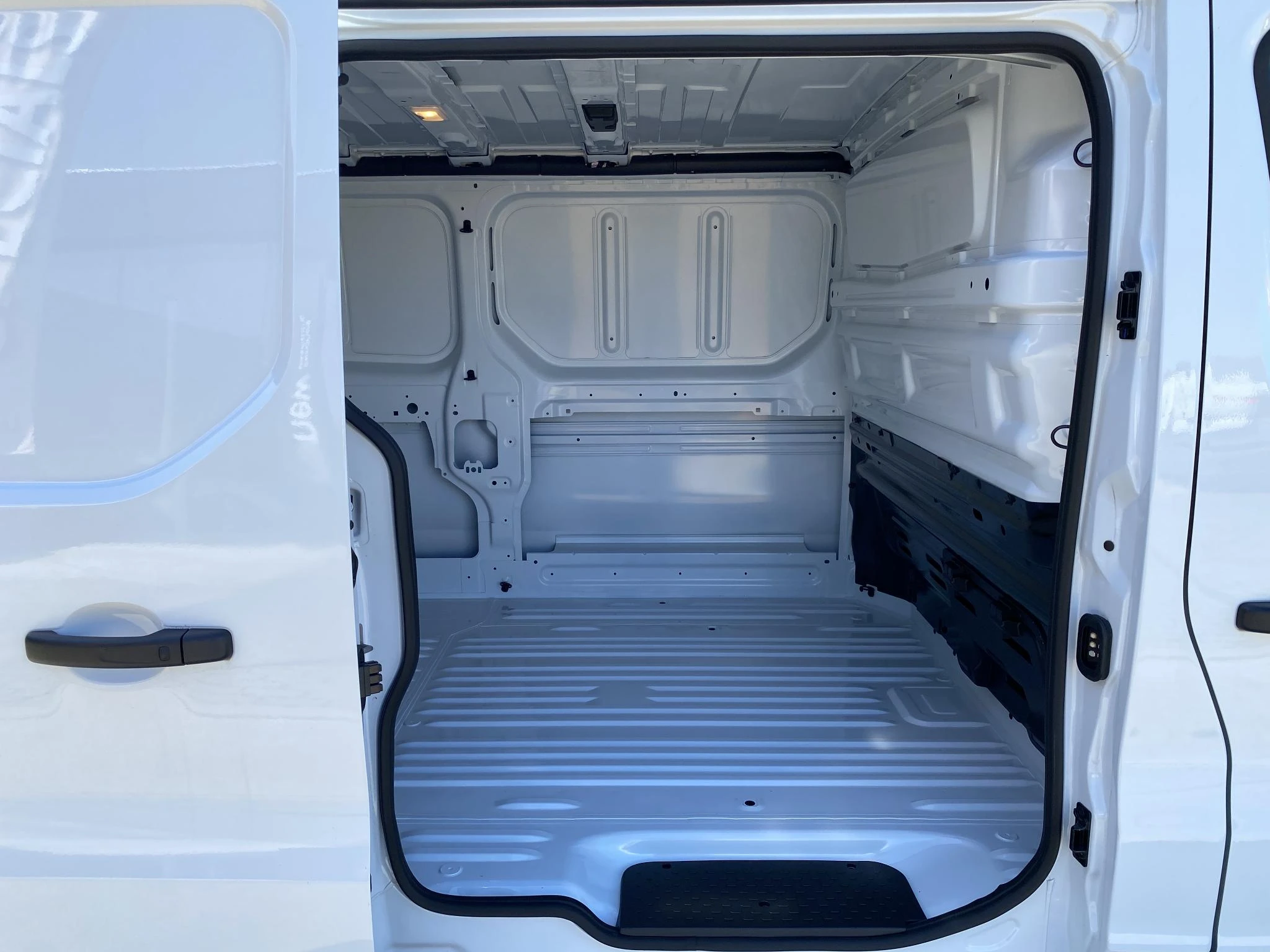 Renault-Trafic-image-13