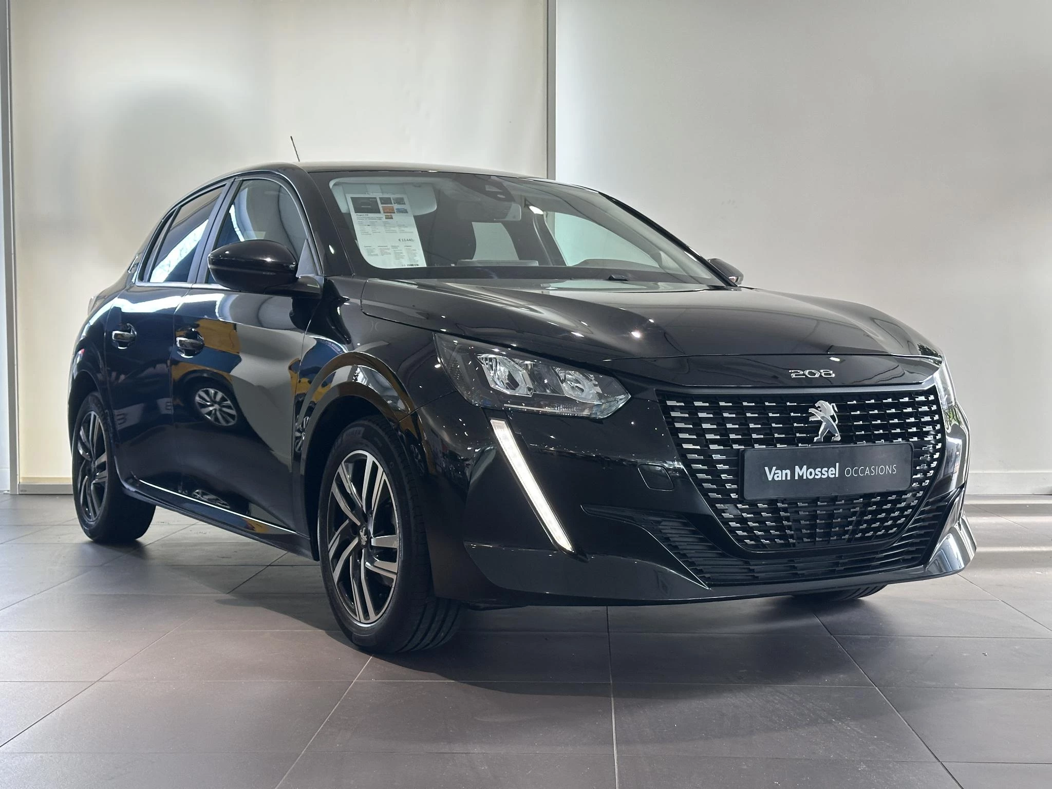 Peugeot-208-image-3
