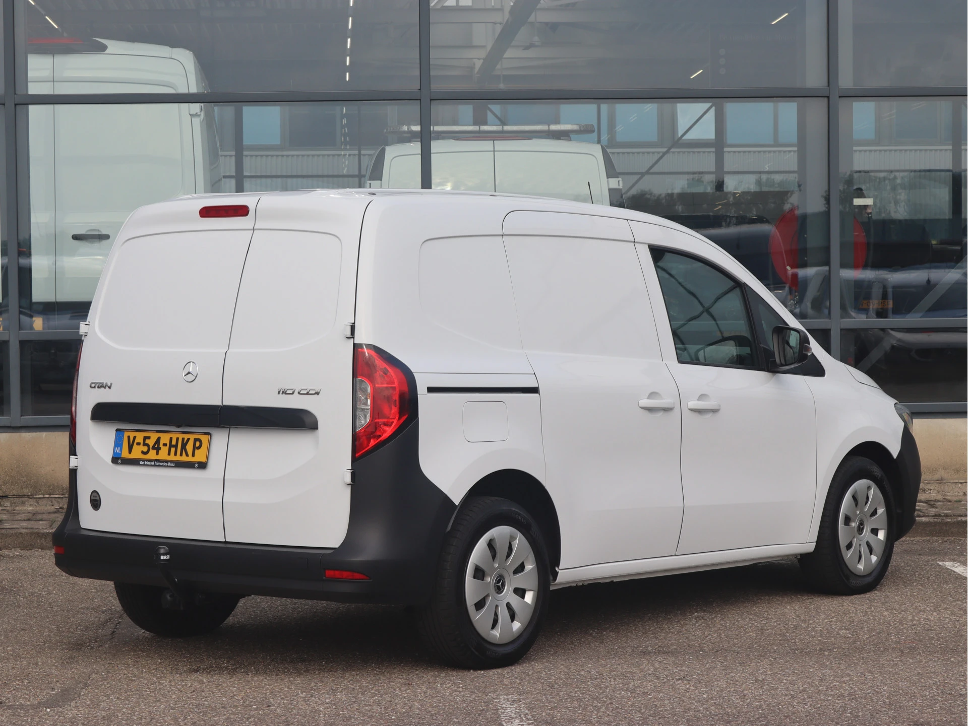 Mercedes-Benz-Citan-image-1