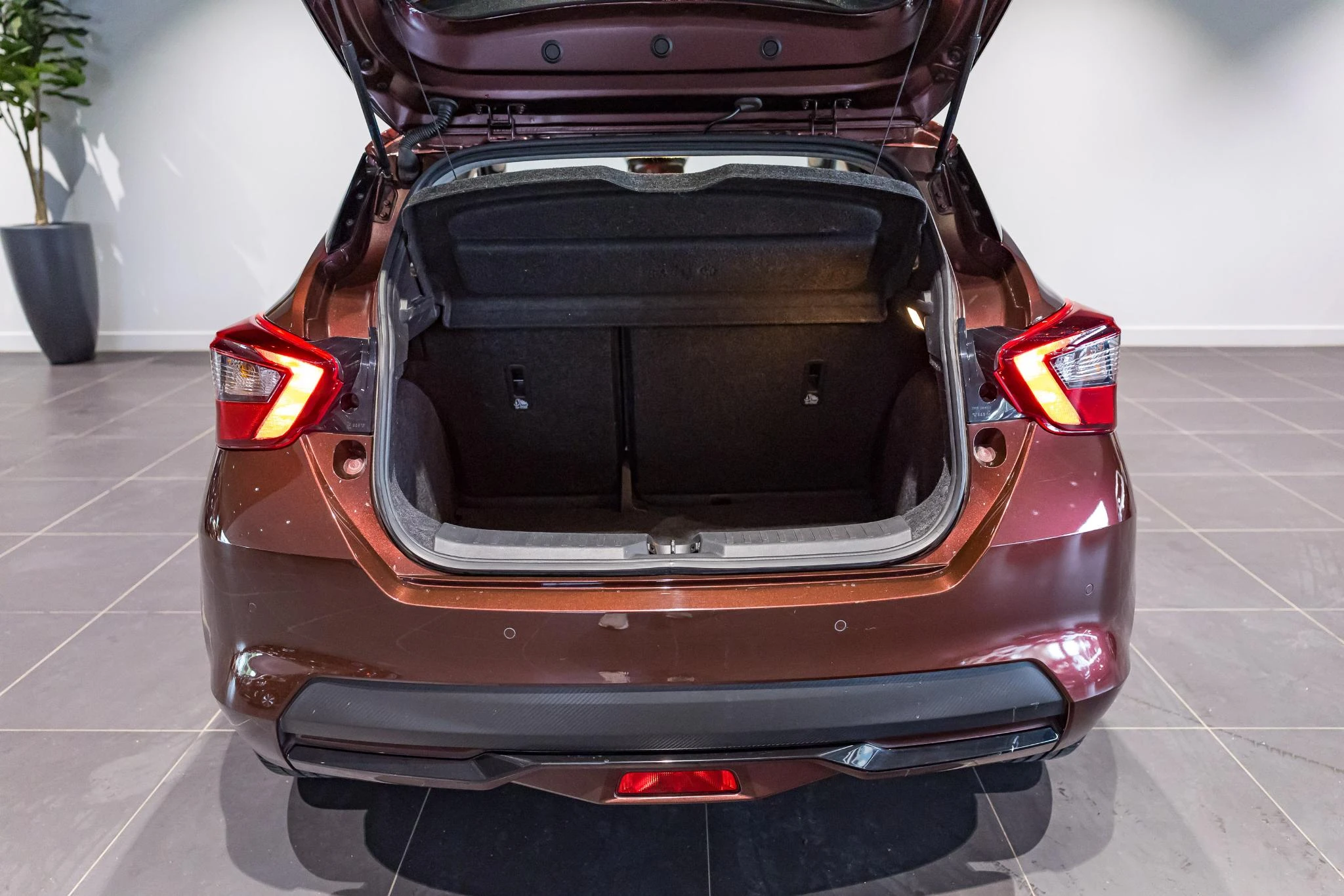 Nissan-Micra-image-12