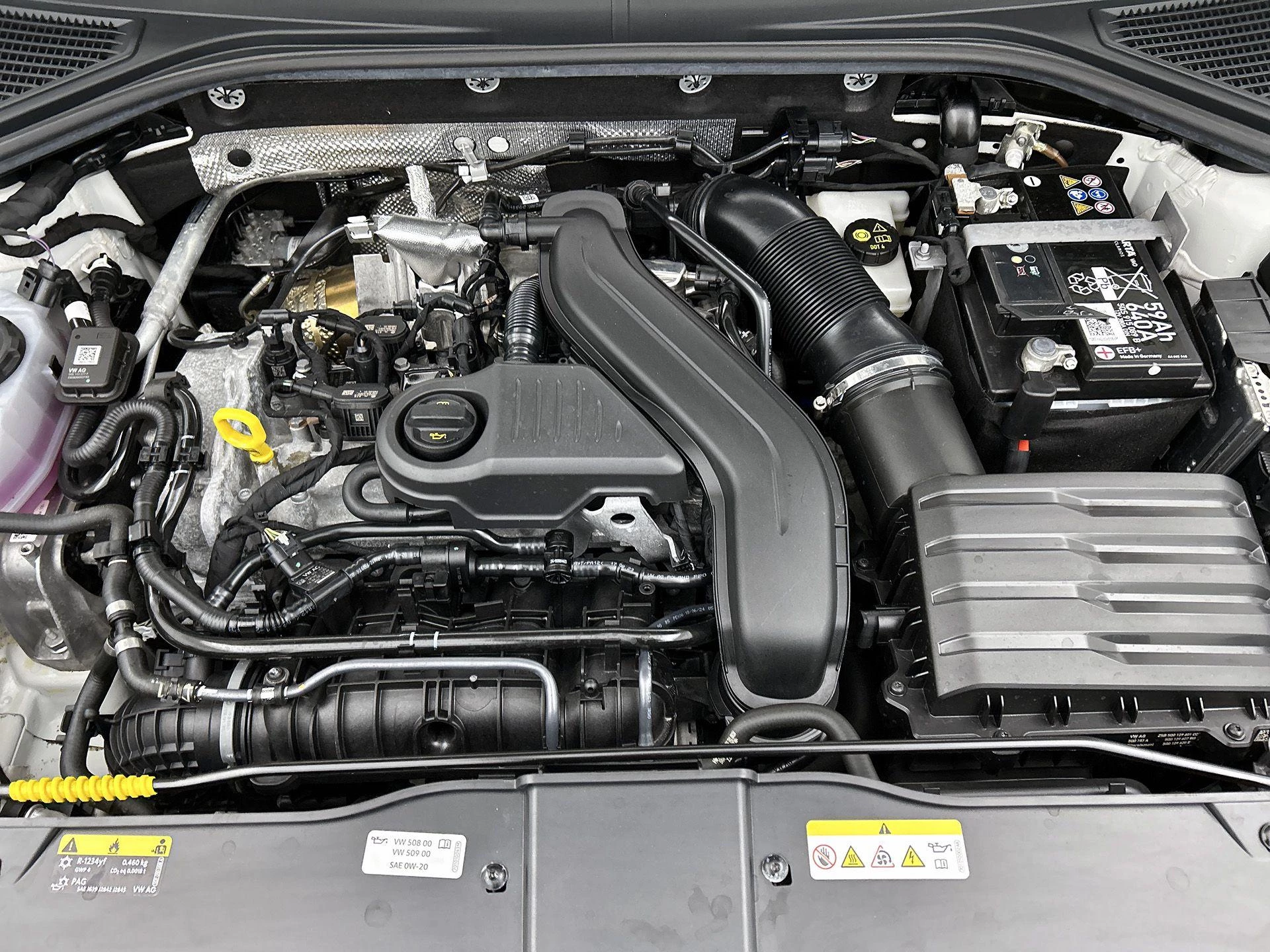 Volkswagen-T-Roc-image-33