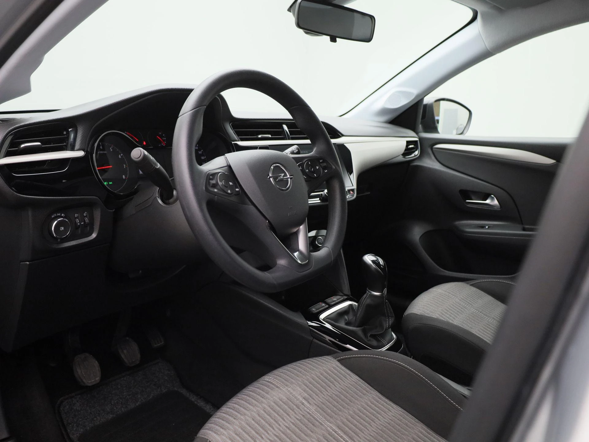 Opel-Corsa-image-29