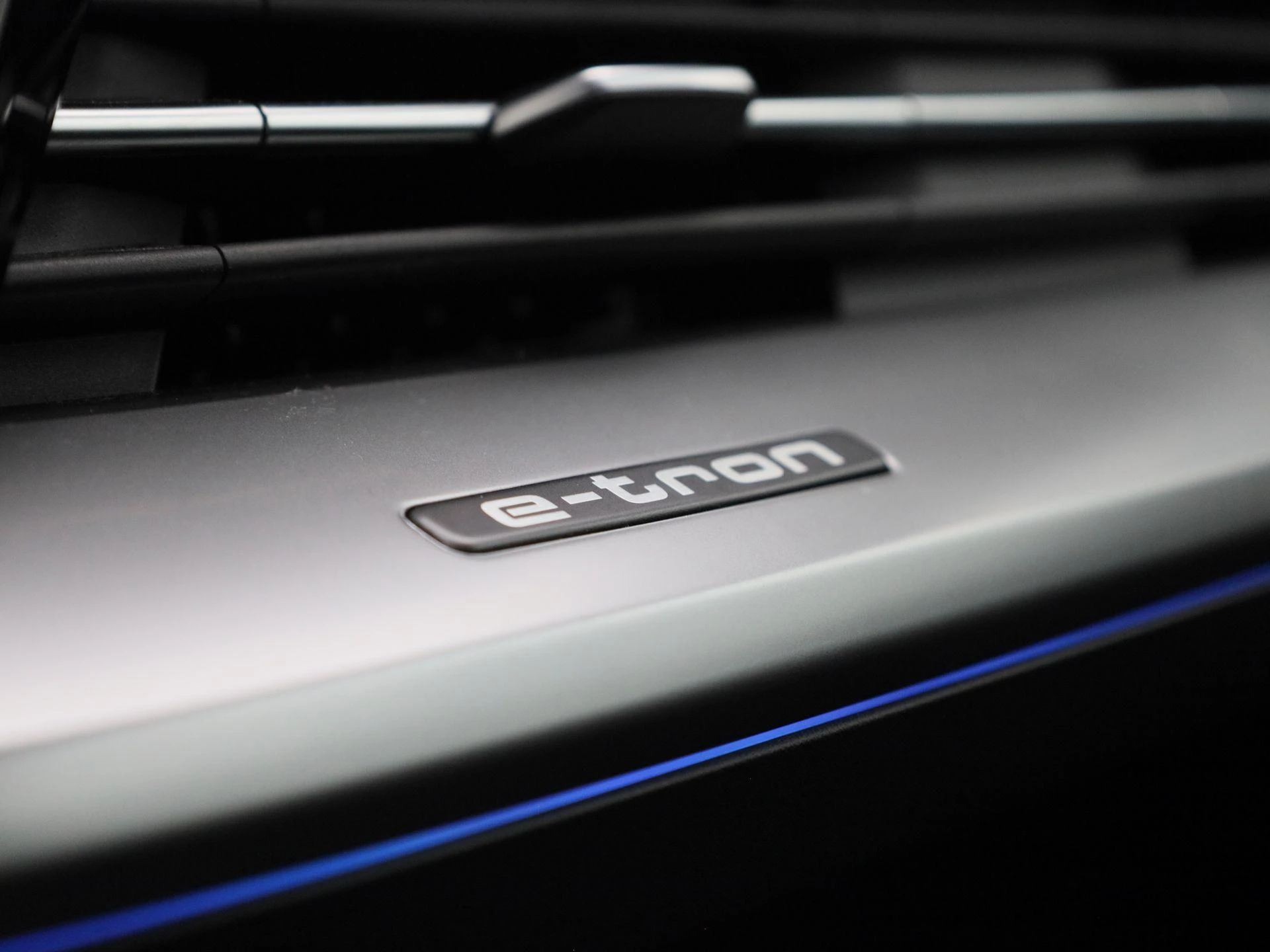 Audi-Q4 Sportback e-tron-image-27