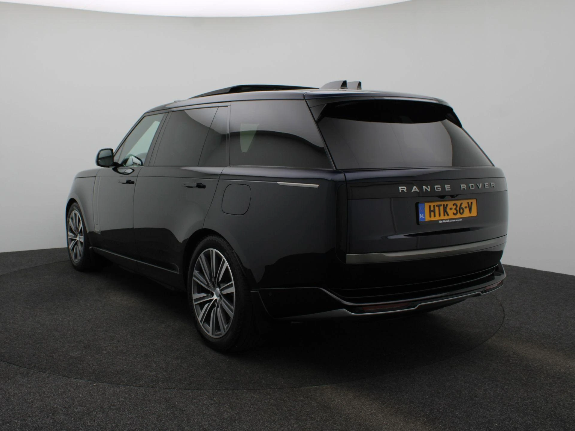 Land Rover Range Rover 3.0 P460e LWB Autobiography PHEV