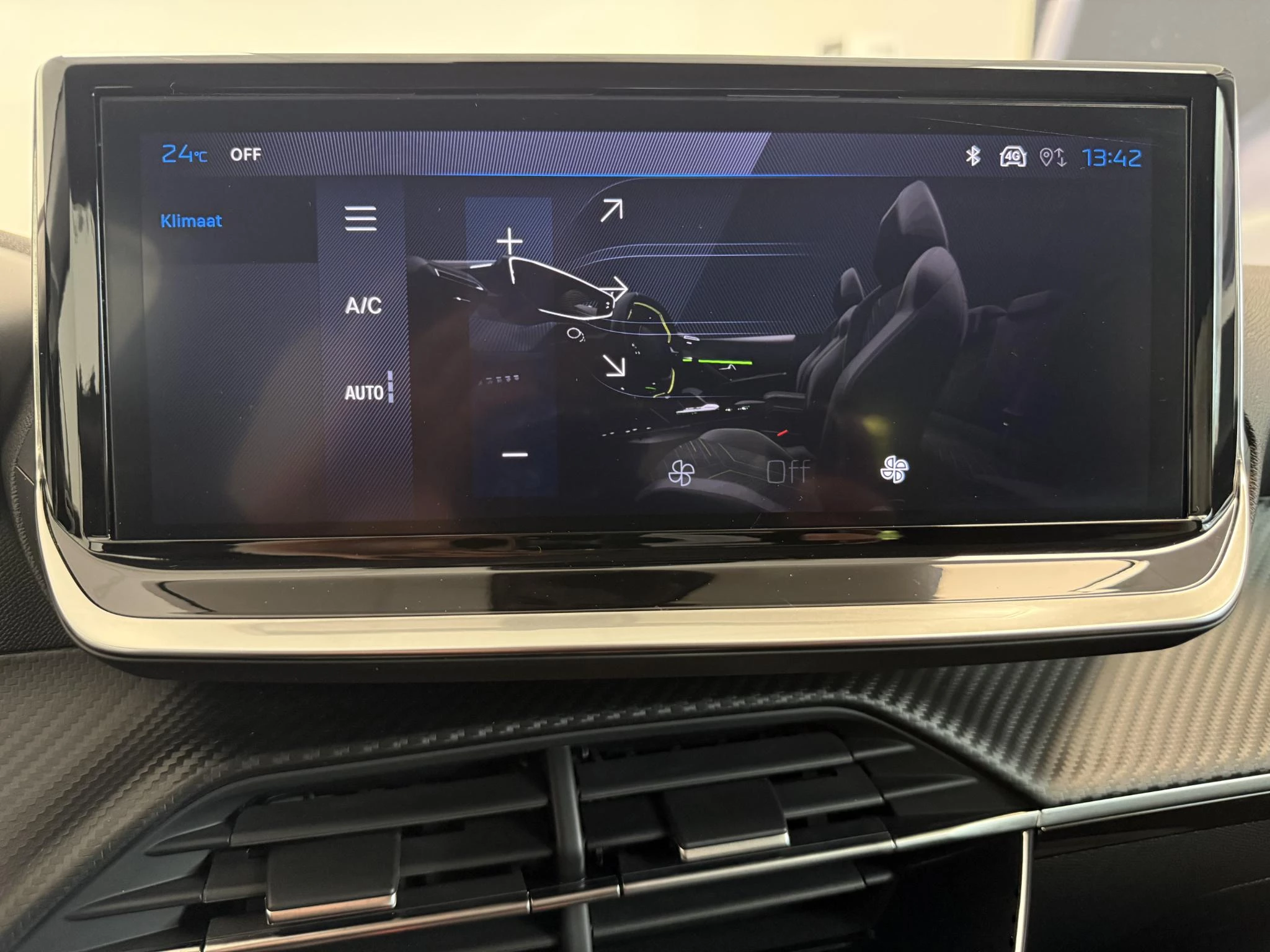 Peugeot 208 1.2 Hybrid 110 e-DCS6 Allure