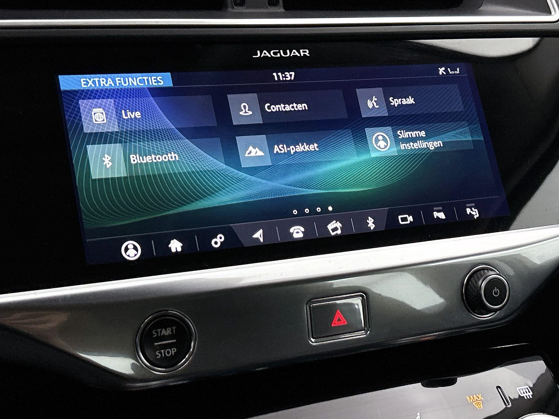Jaguar-I-PACE-image-14