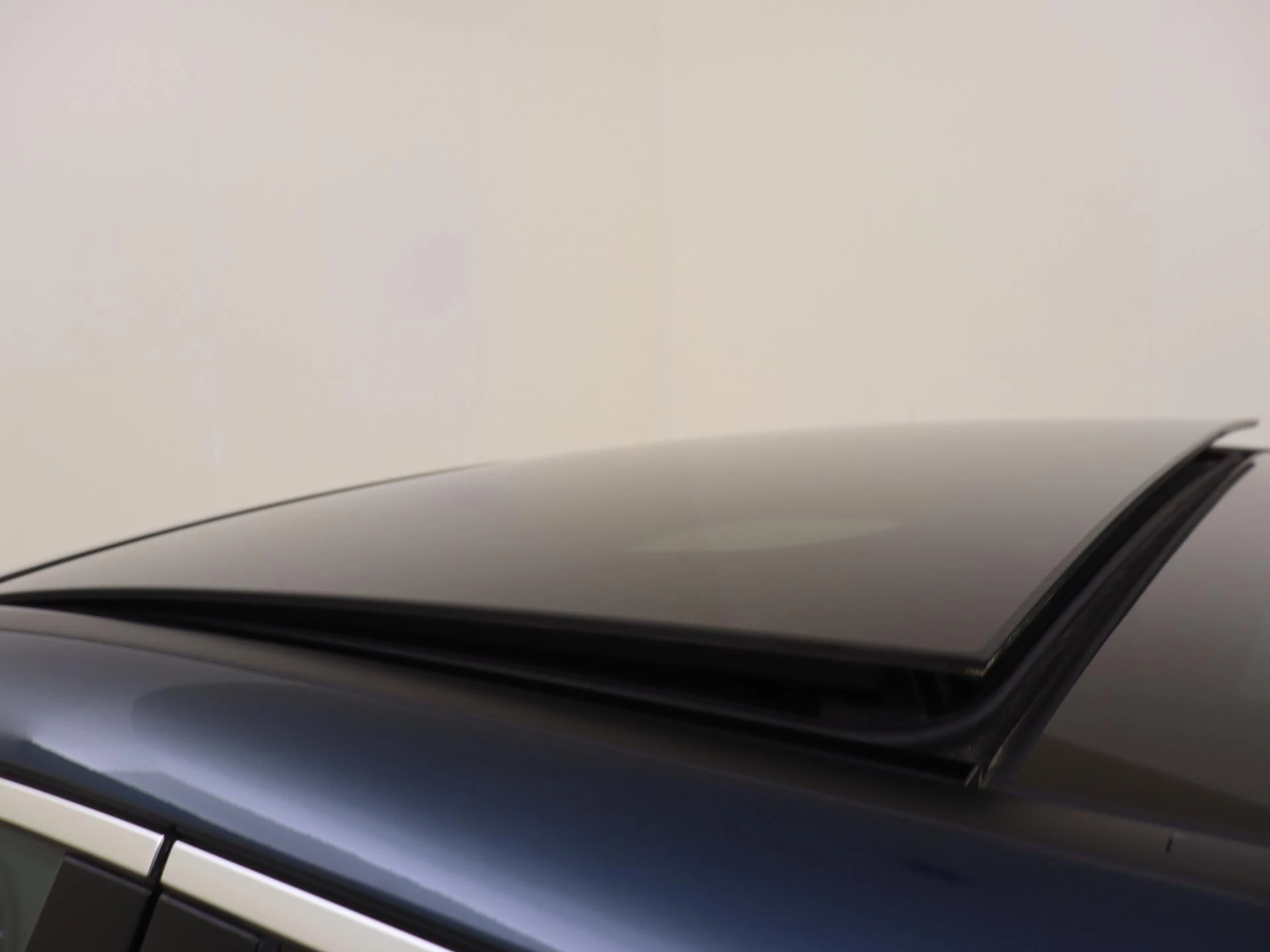 Mercedes-Benz-B-Klasse-image-28