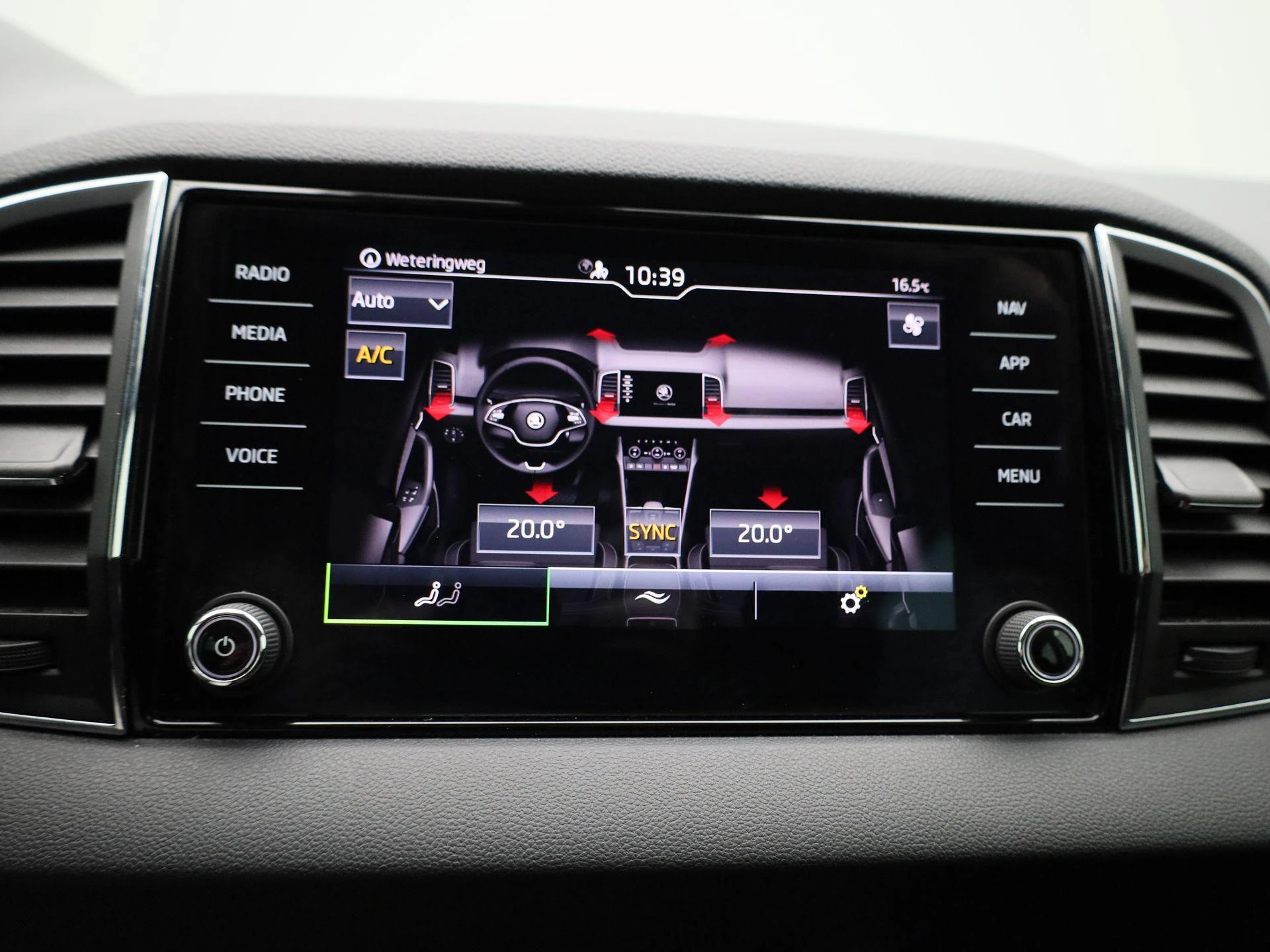 Škoda-Karoq-image-26