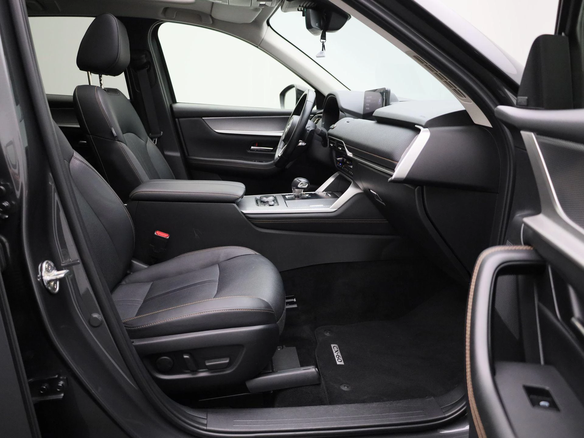 Mazda-CX-60-image-44