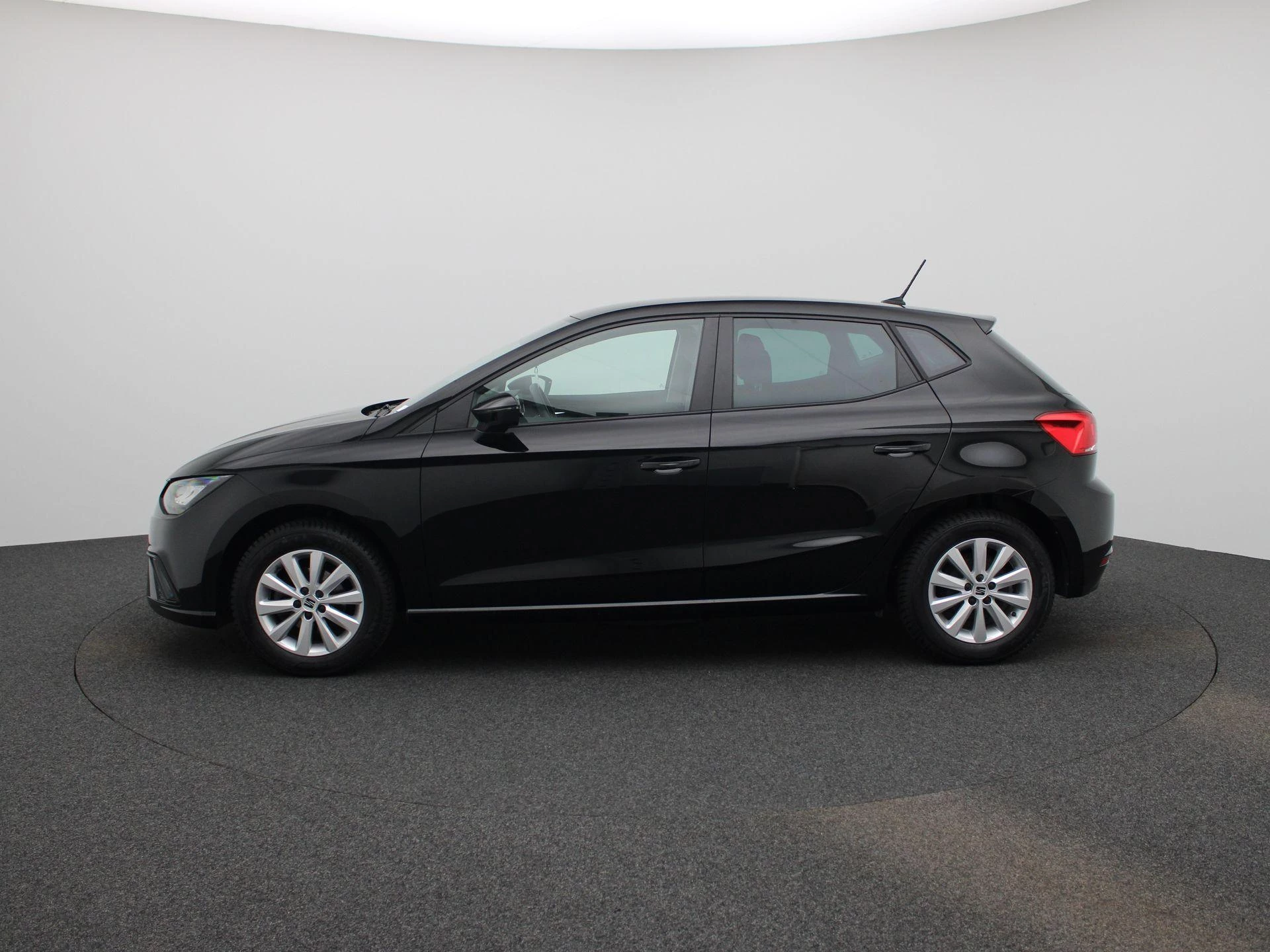 SEAT Ibiza 5D 1.0 TSI 70kW Move Full Link