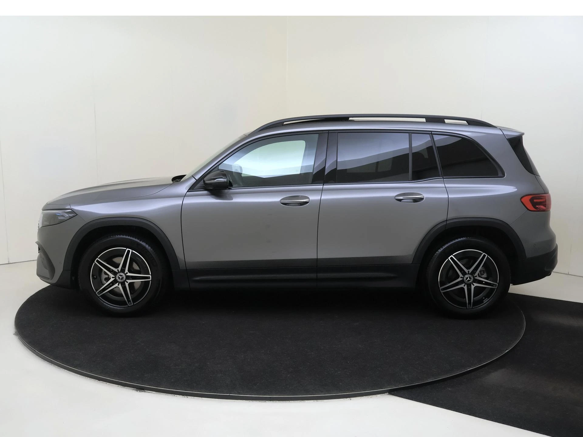 Mercedes-Benz EQB 250+ Business Solution AMG 71 kWh