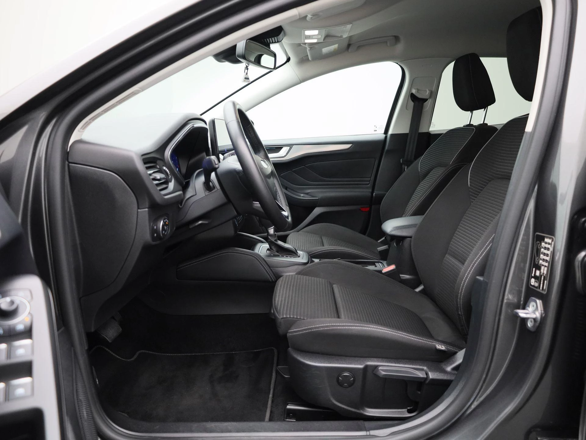 Ford-Focus-image-10