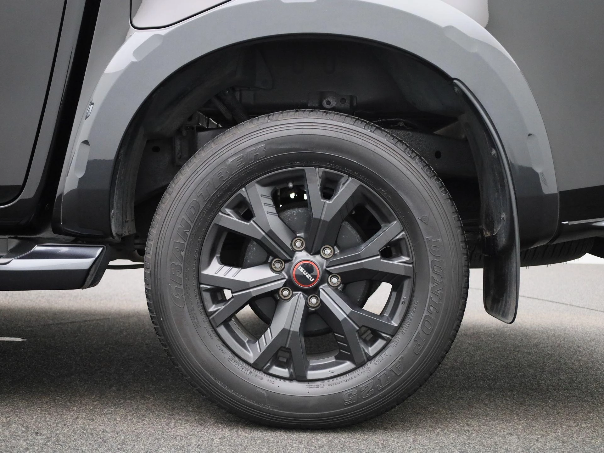 Isuzu-D-Max-image-18