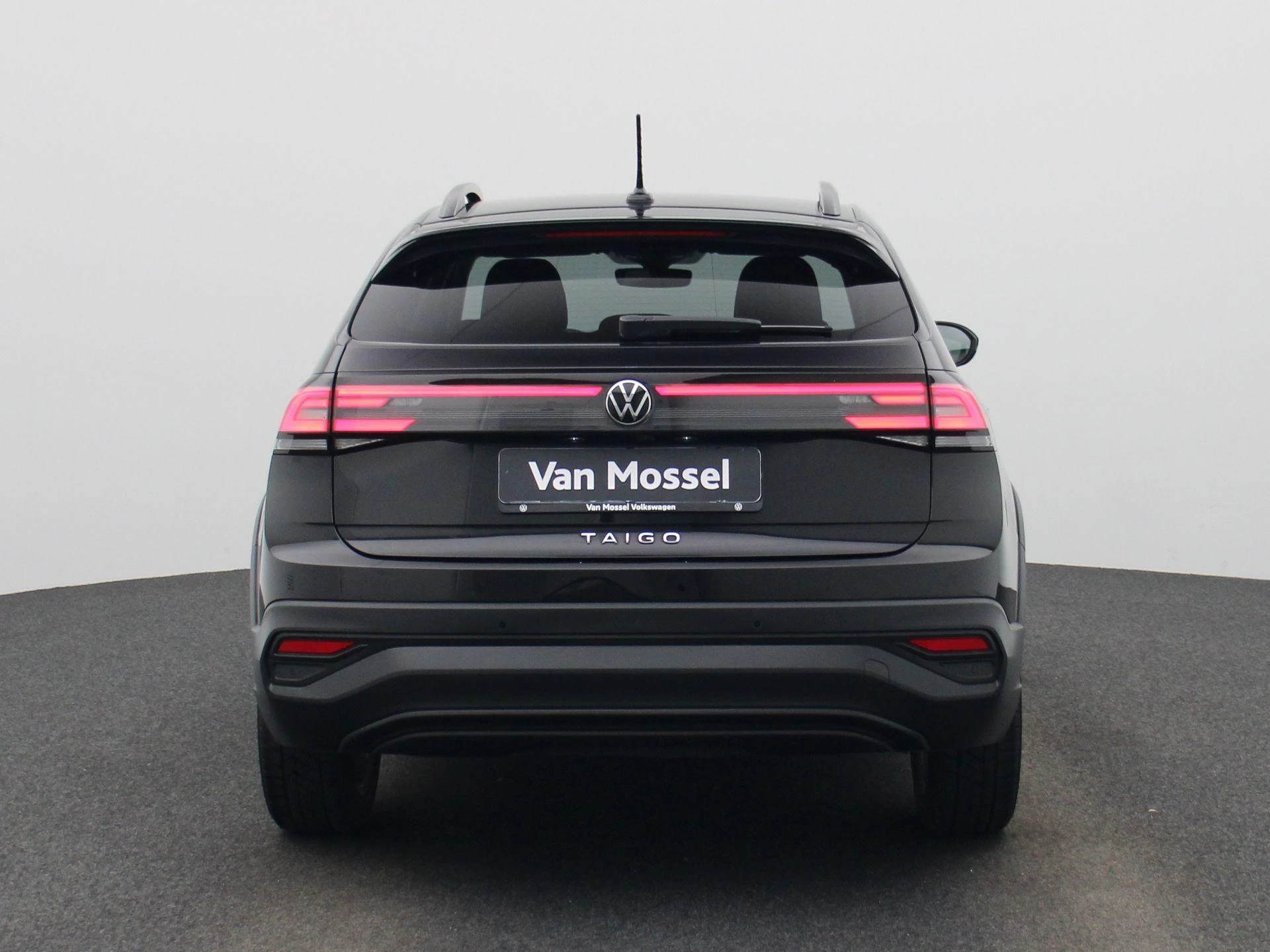 Volkswagen-Taigo-image-4