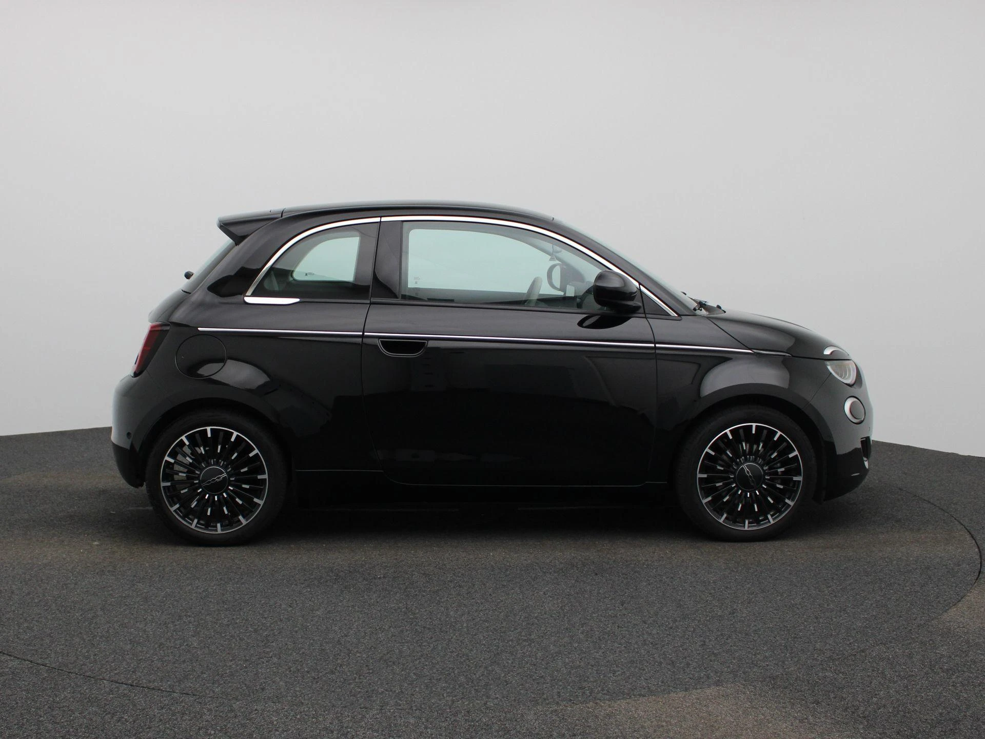 Fiat-500-image-5