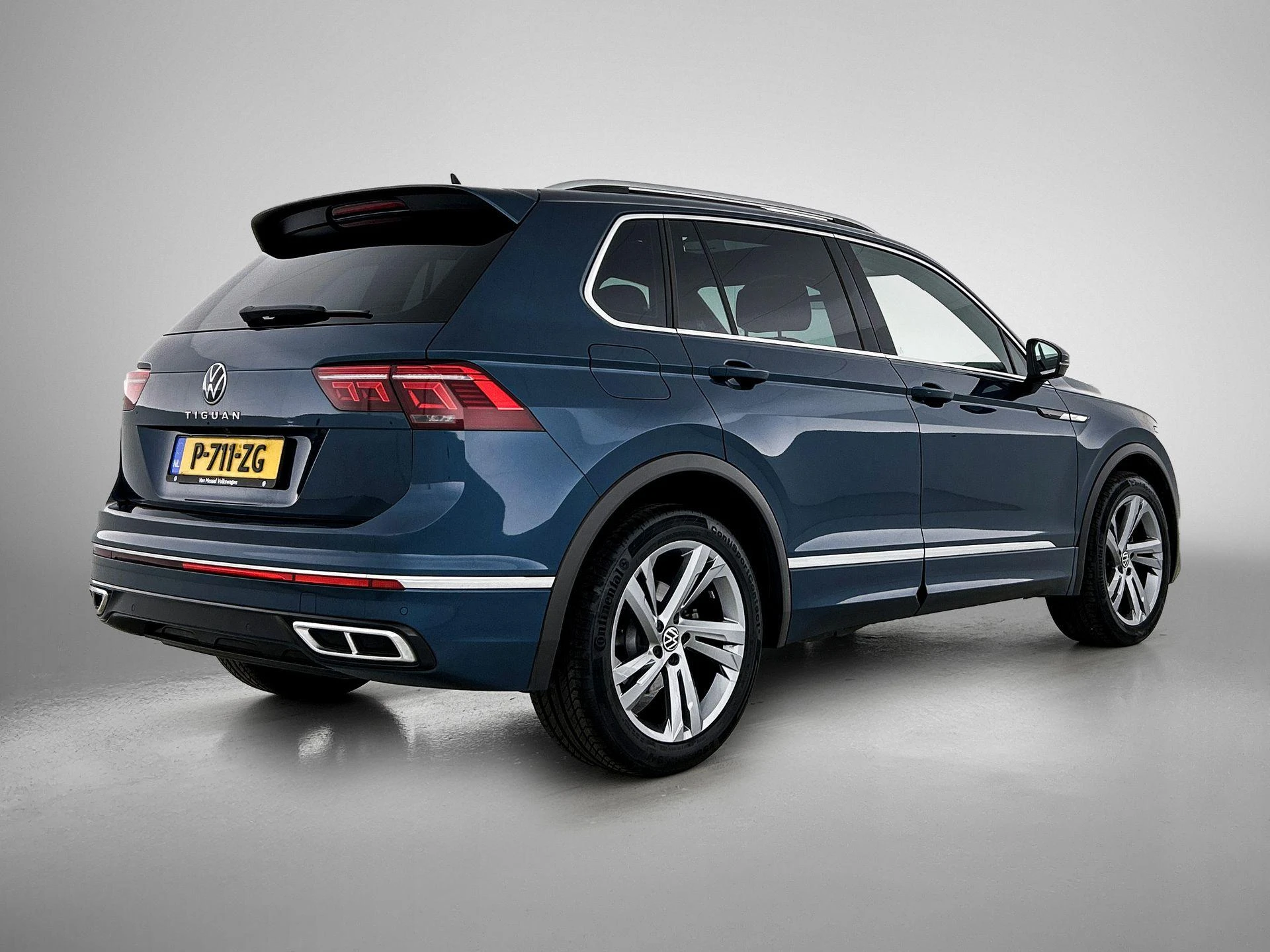 Volkswagen-Tiguan-image-3