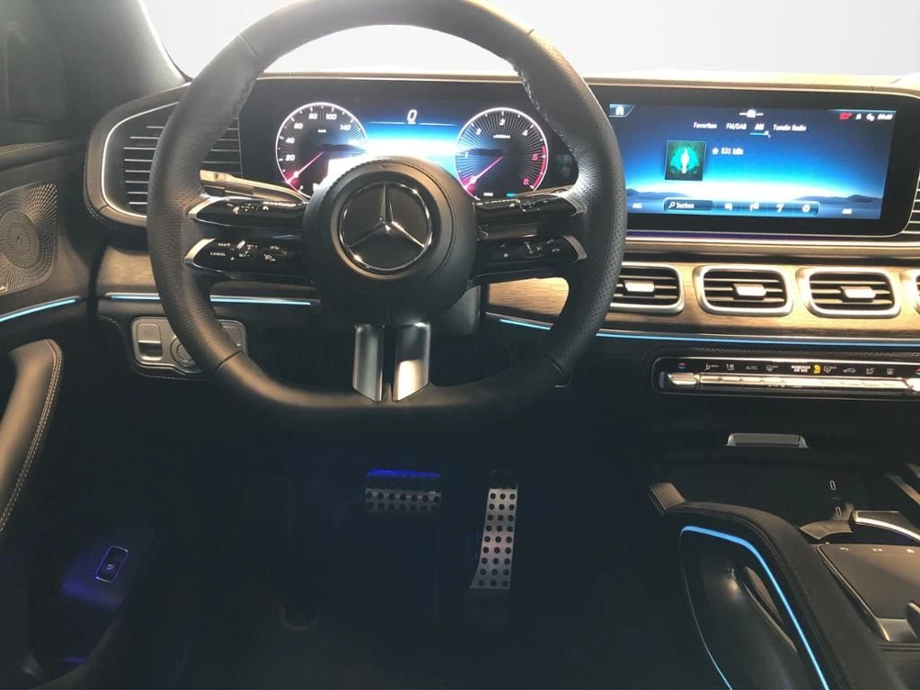 Mercedes-Benz-GLE 450 d-image-16