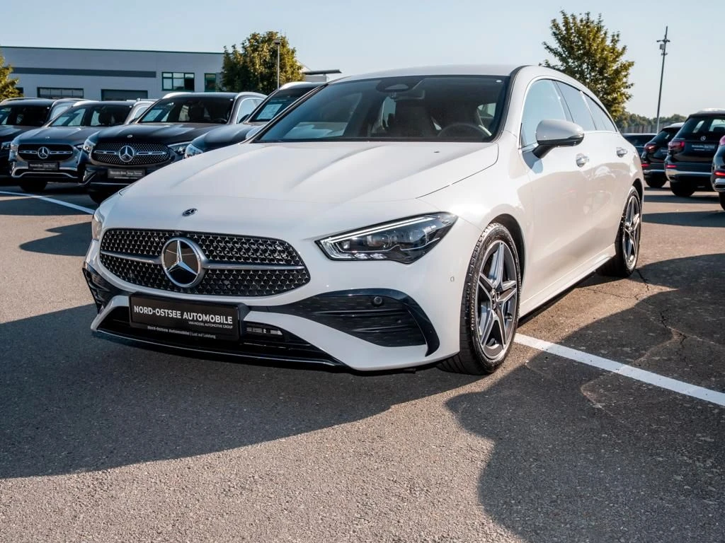 Mercedes-Benz-CLA 200-image-7