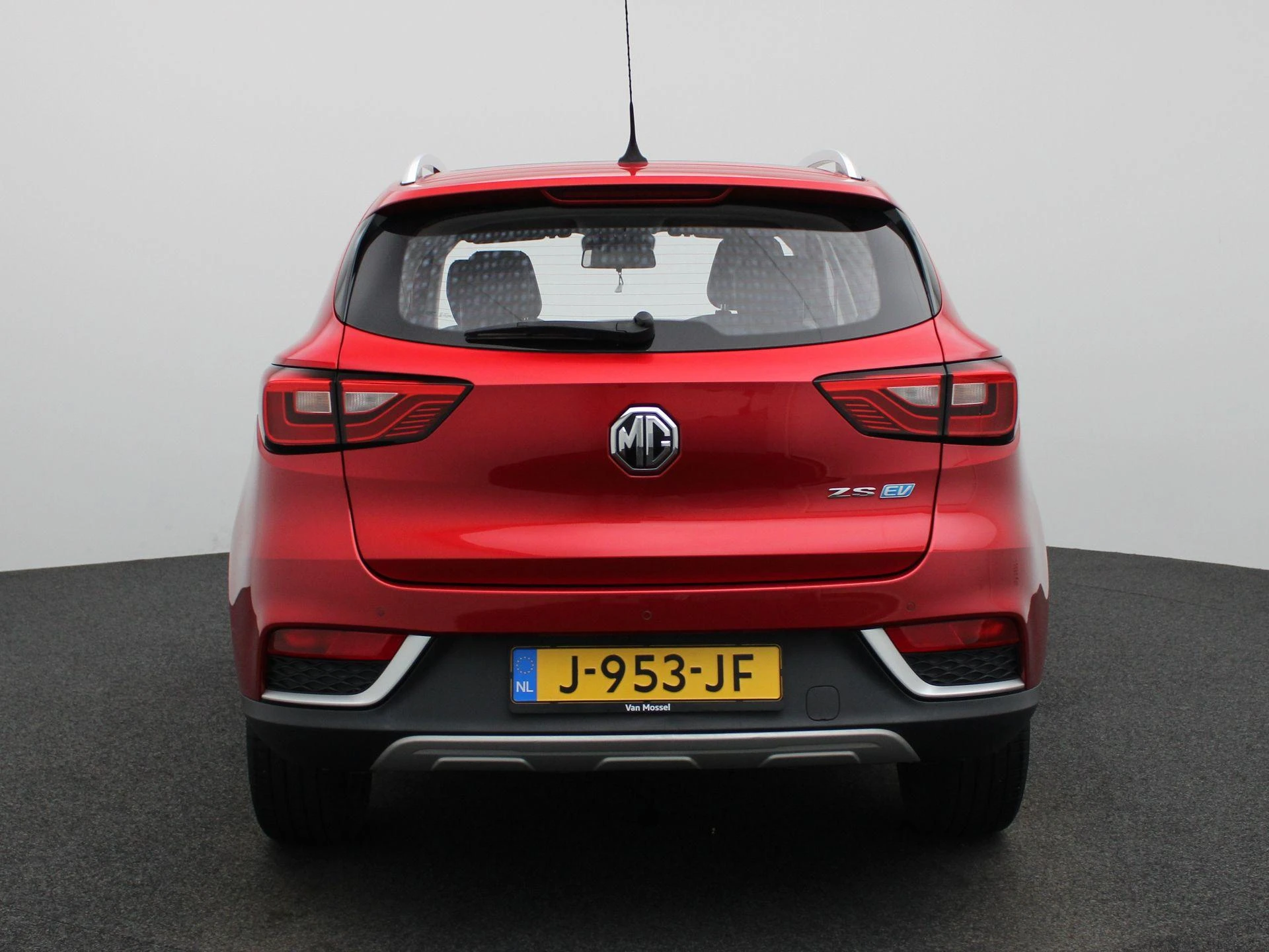 MG-ZS EV-image-5