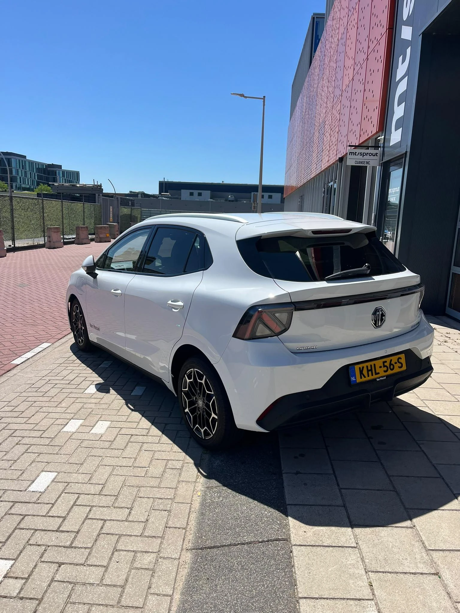 MG-MG4 EV Urban-image-2