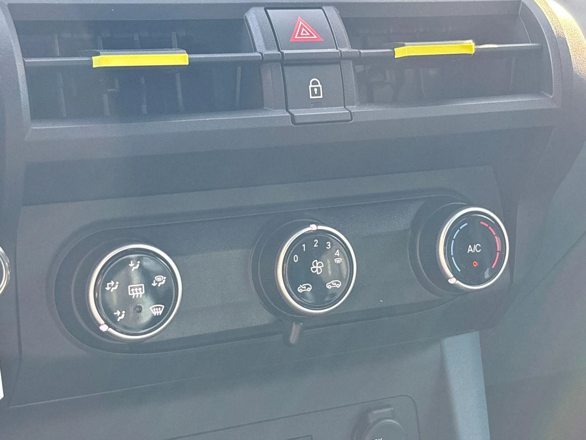 Fiat-Grande Panda-image-14