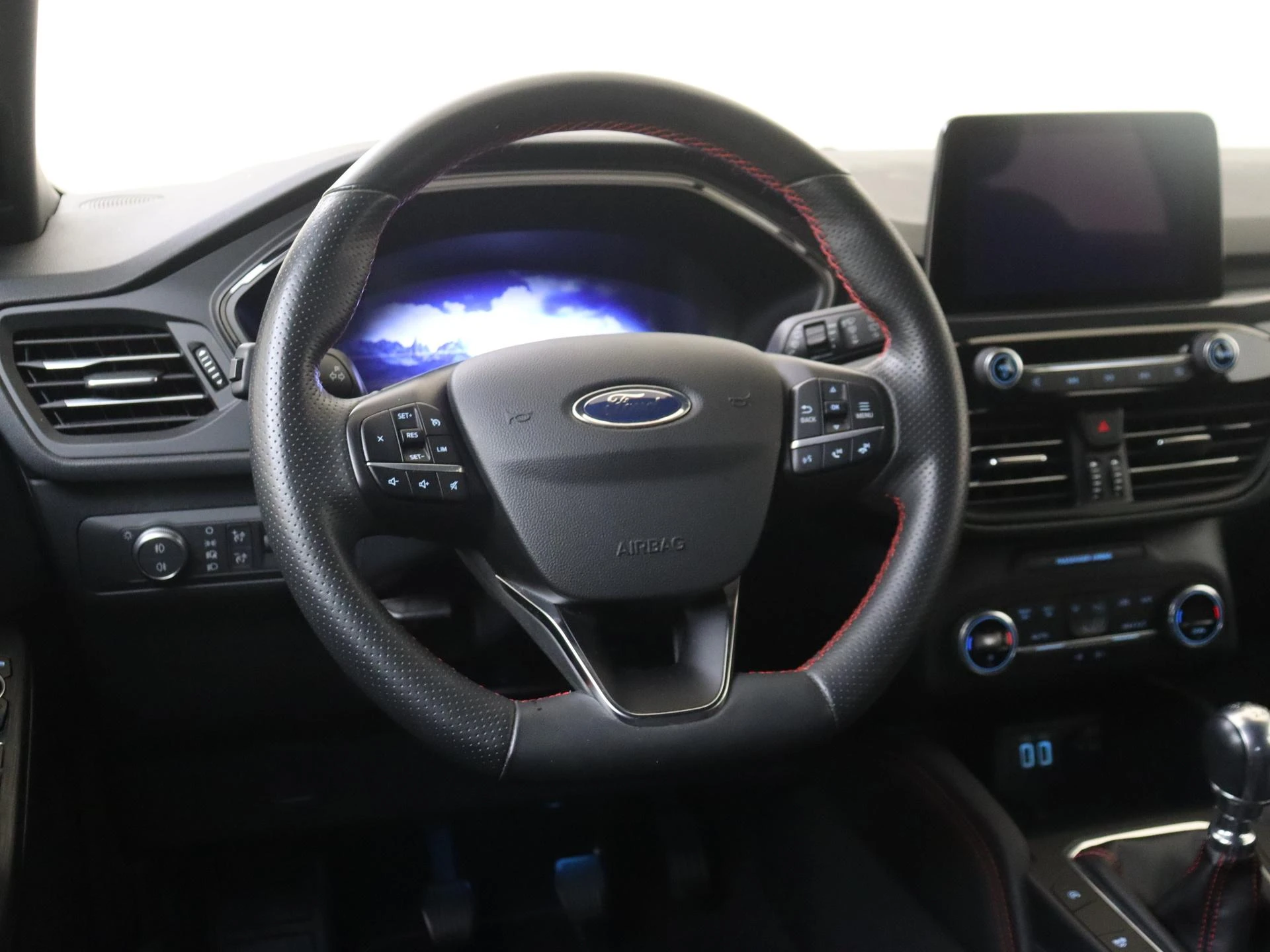 Ford-Kuga-image-9
