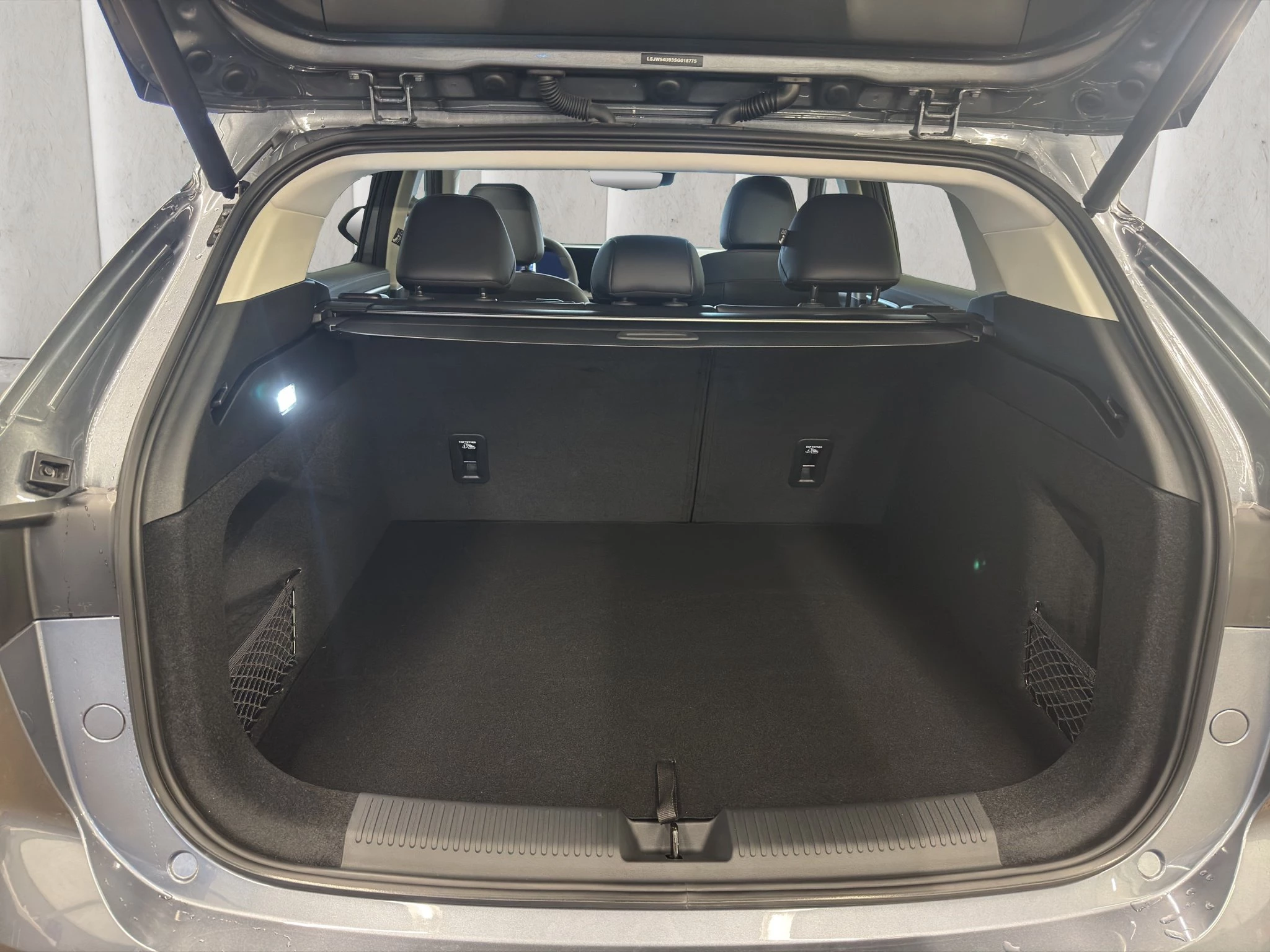MG HS Luxury 1.5T-GDI Auto Sports Utility Vehicle. 125 kW. 5-türig
