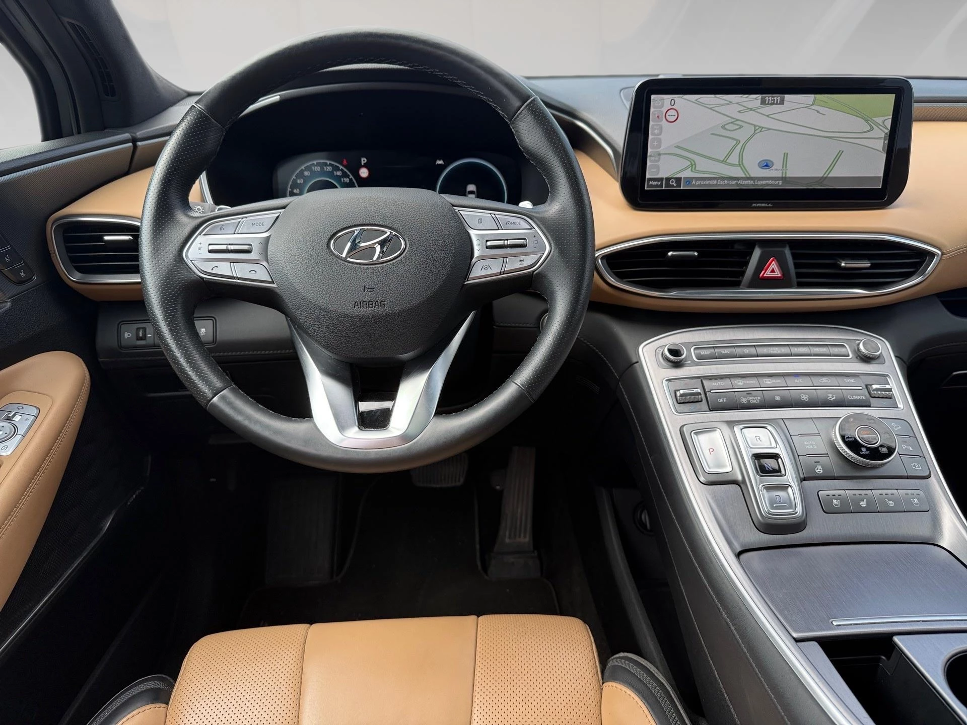 Hyundai-Santa Fe-image-13