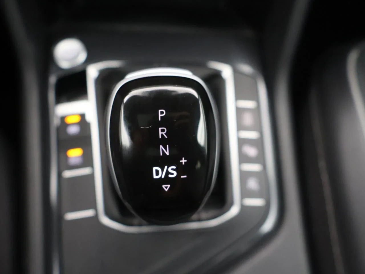 Volkswagen-Tiguan Allspace-image-18