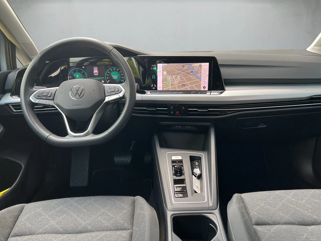 Volkswagen Golf VIII Variant 2.0 TDI DSG Life *Navi*LED*APP