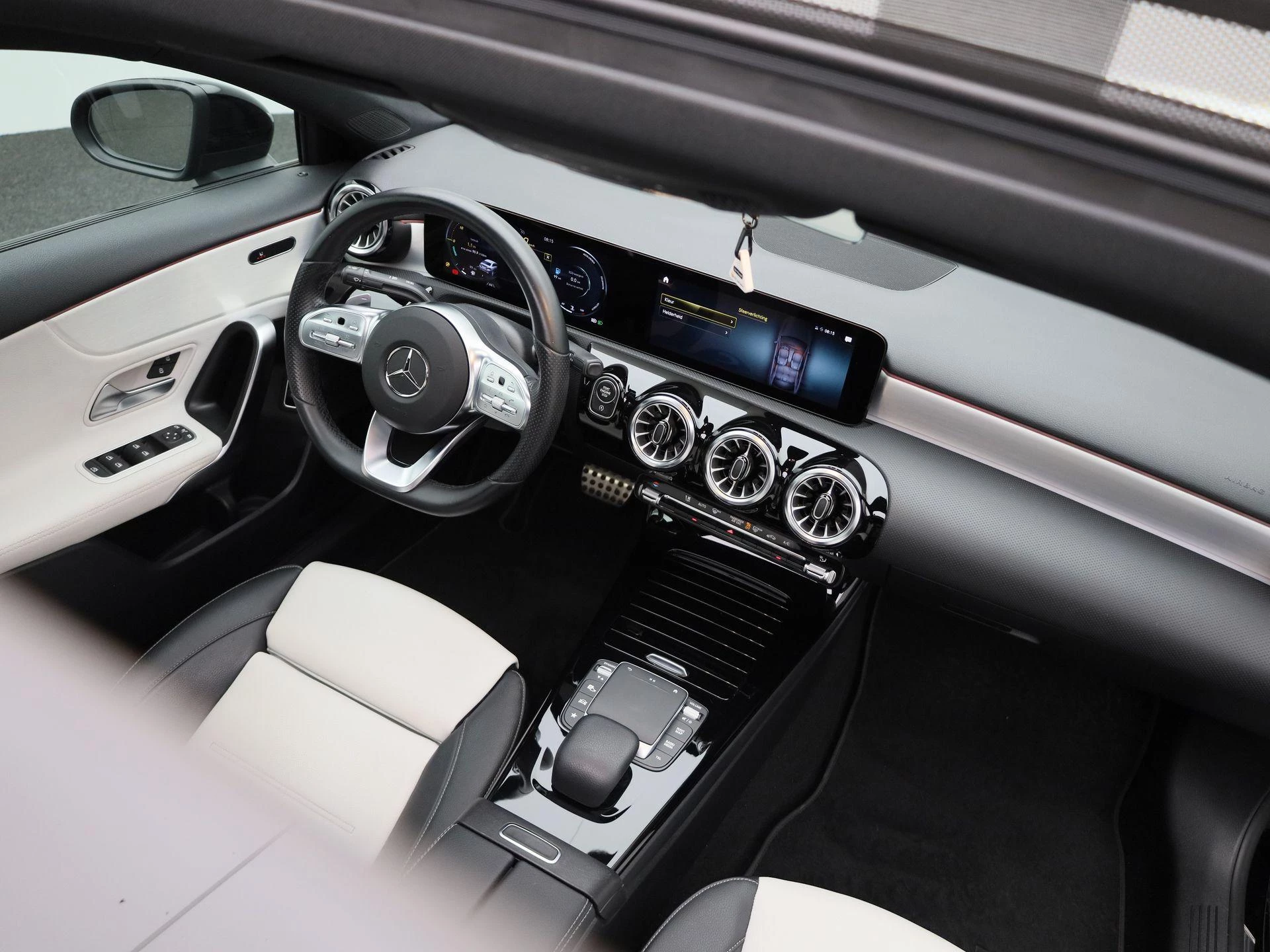 Mercedes-Benz A-Klasse 250 Premium