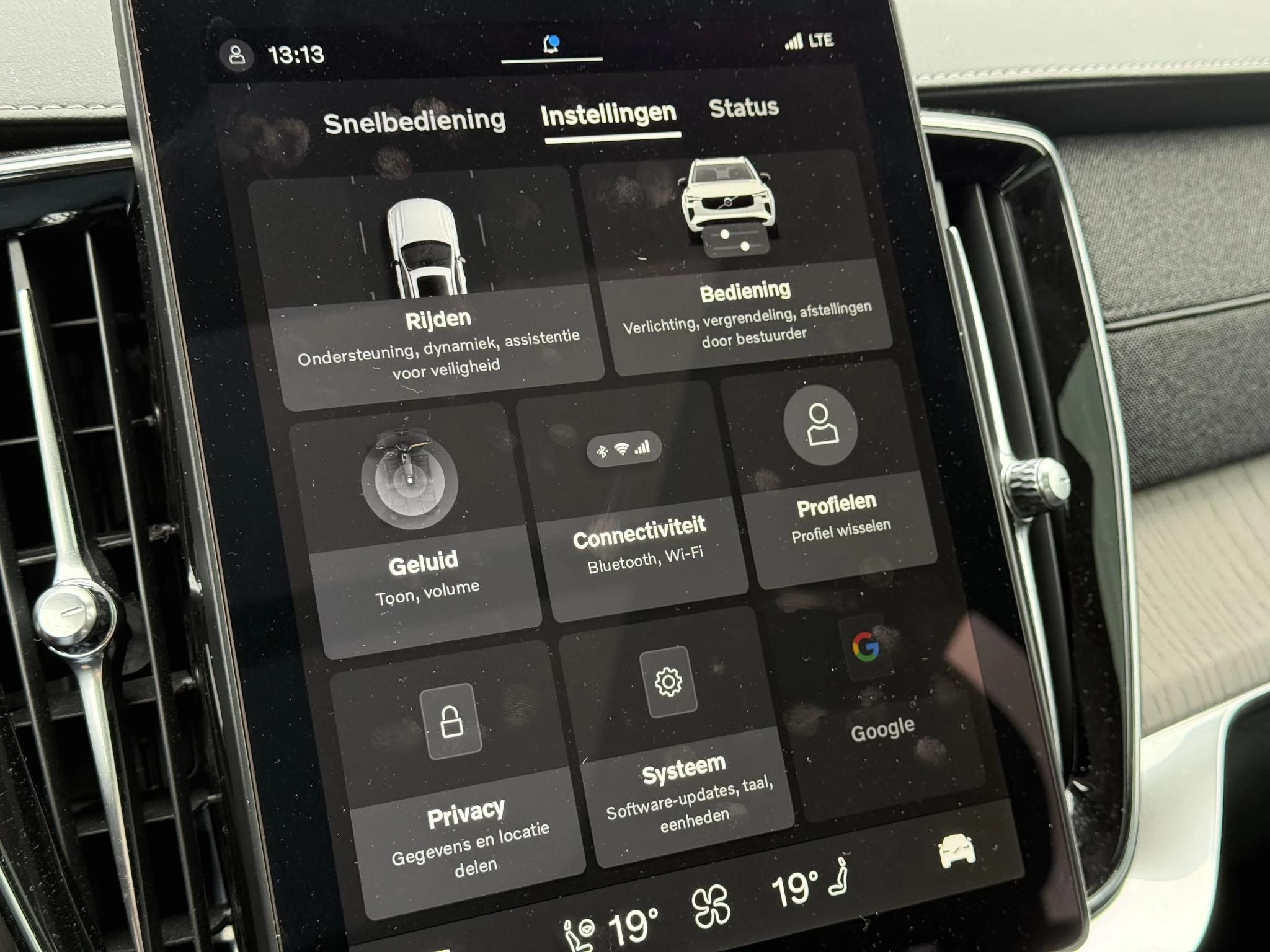 Volvo XC90 T8 Plug-in hybrid AWD Ultra Dark