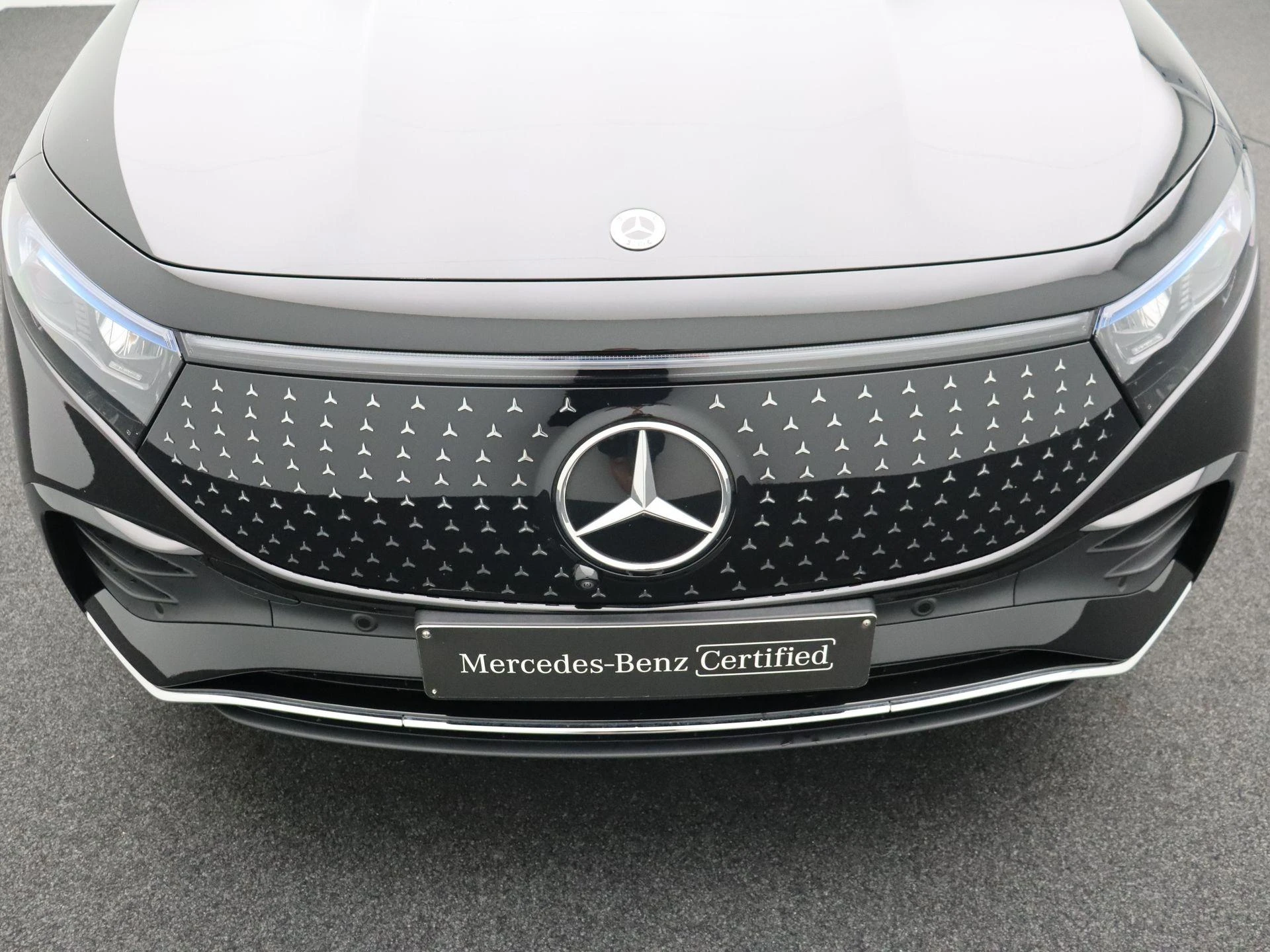 Mercedes-Benz EQA 250+ Star Edition + PANO DAK + BURMESTER + TREKHAAK + HEAD UP +