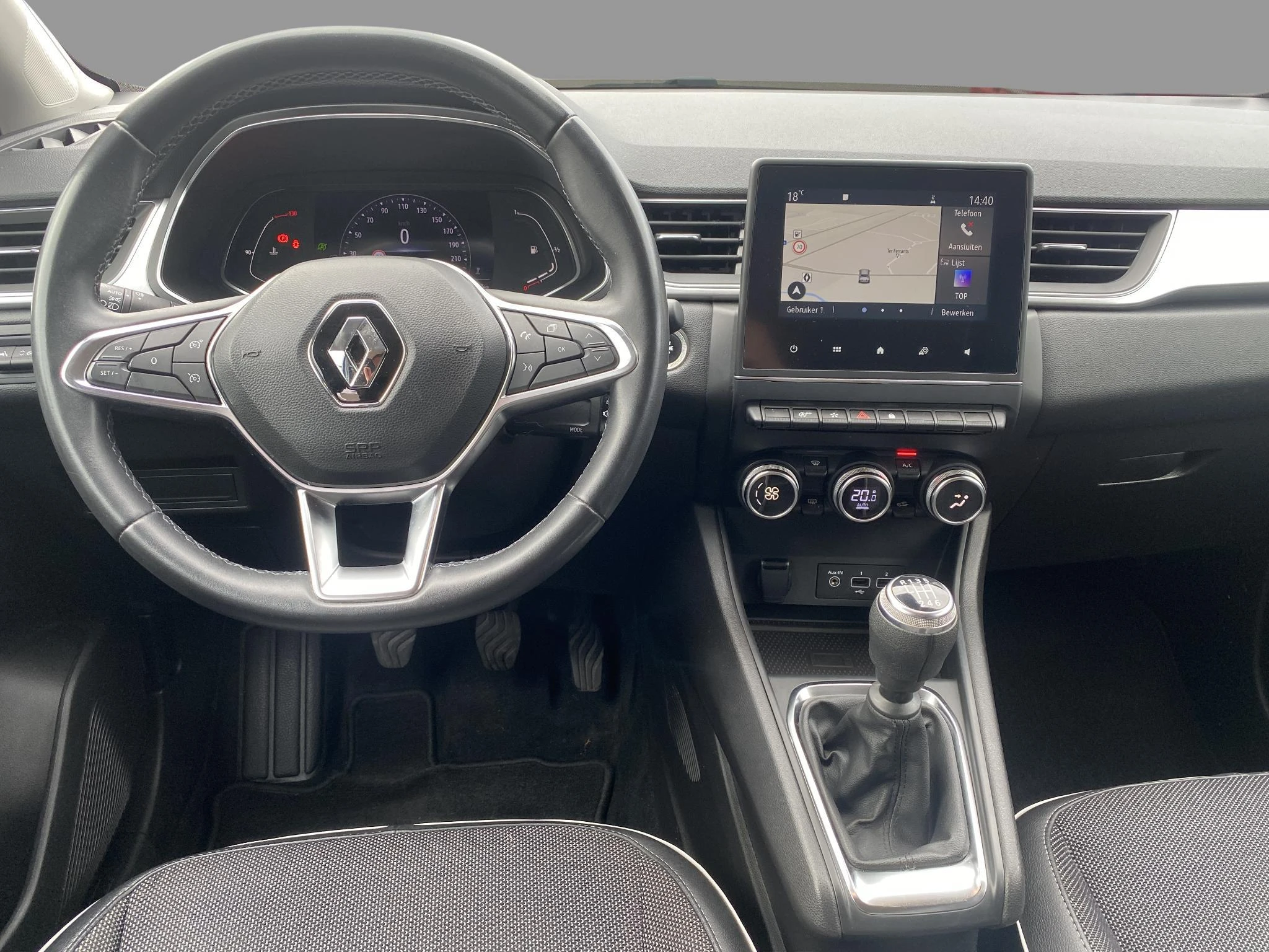 Renault-Captur-image-10