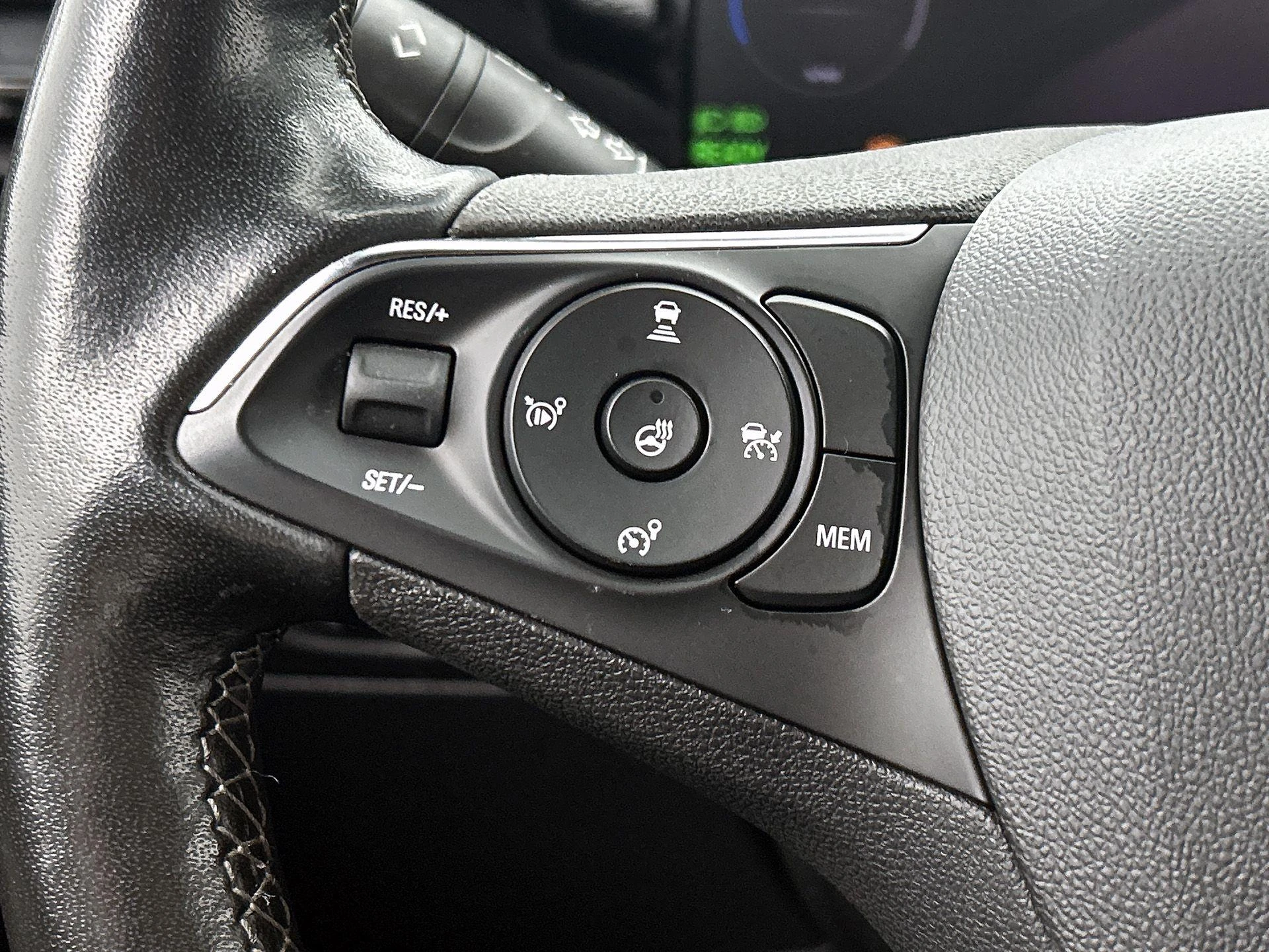 Opel-Mokka-e-image-5