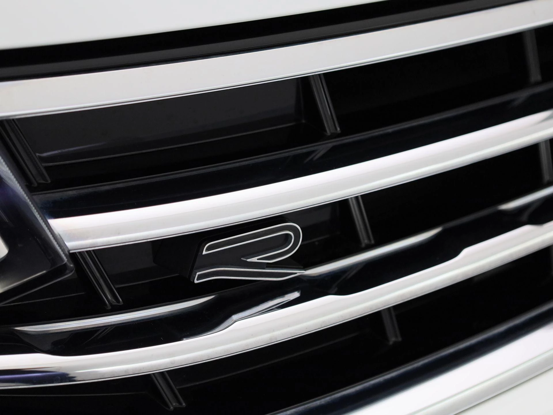 Volkswagen-Tiguan-image-51