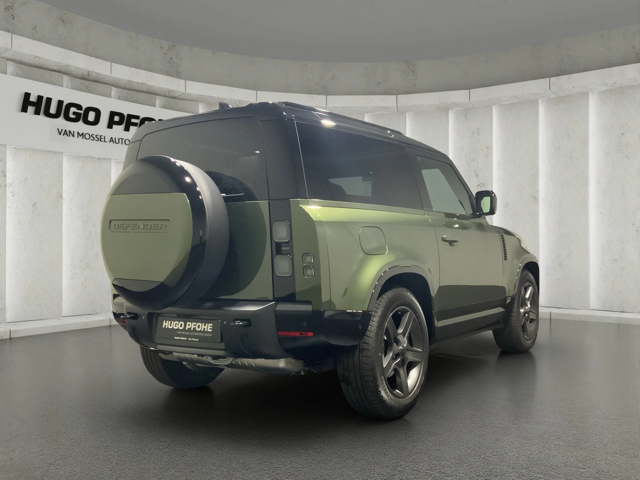 Land Rover Defender 90 X-Dynamic SE D250