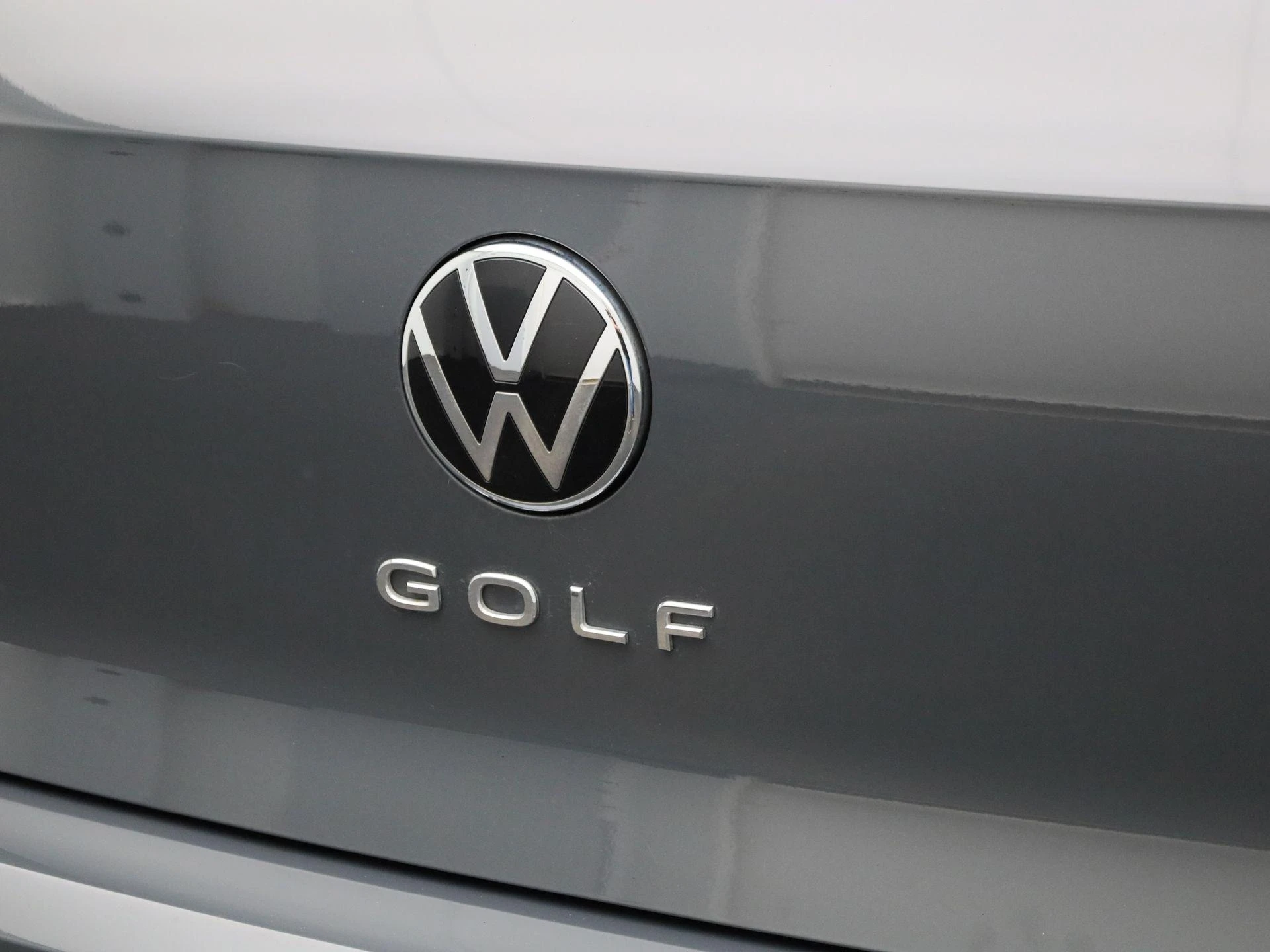 Volkswagen-Golf-image-37