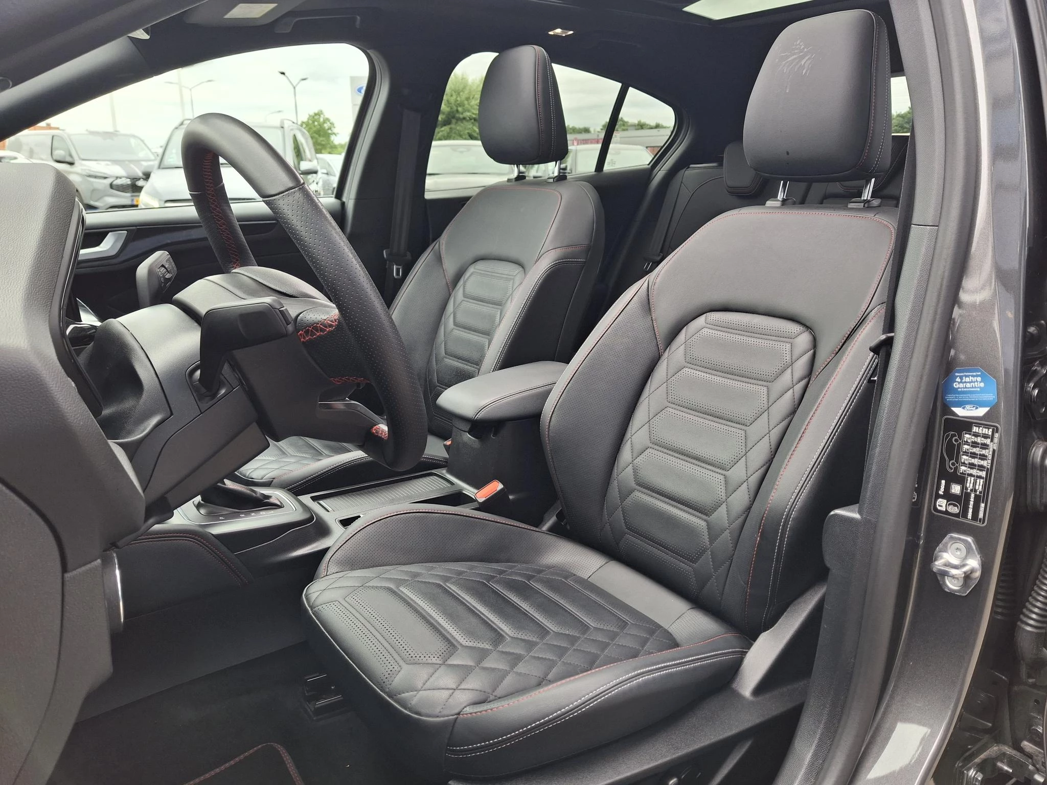 Ford-Focus-image-7
