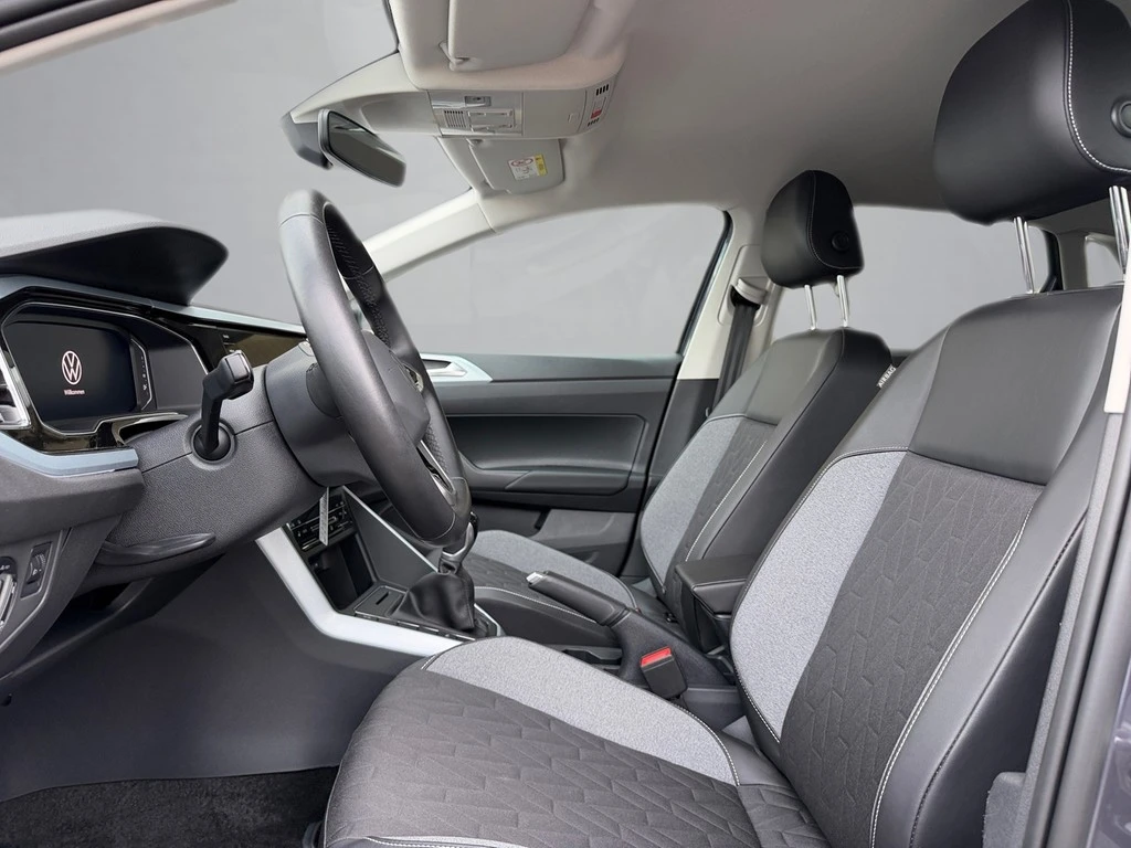 Volkswagen-Polo-image-6