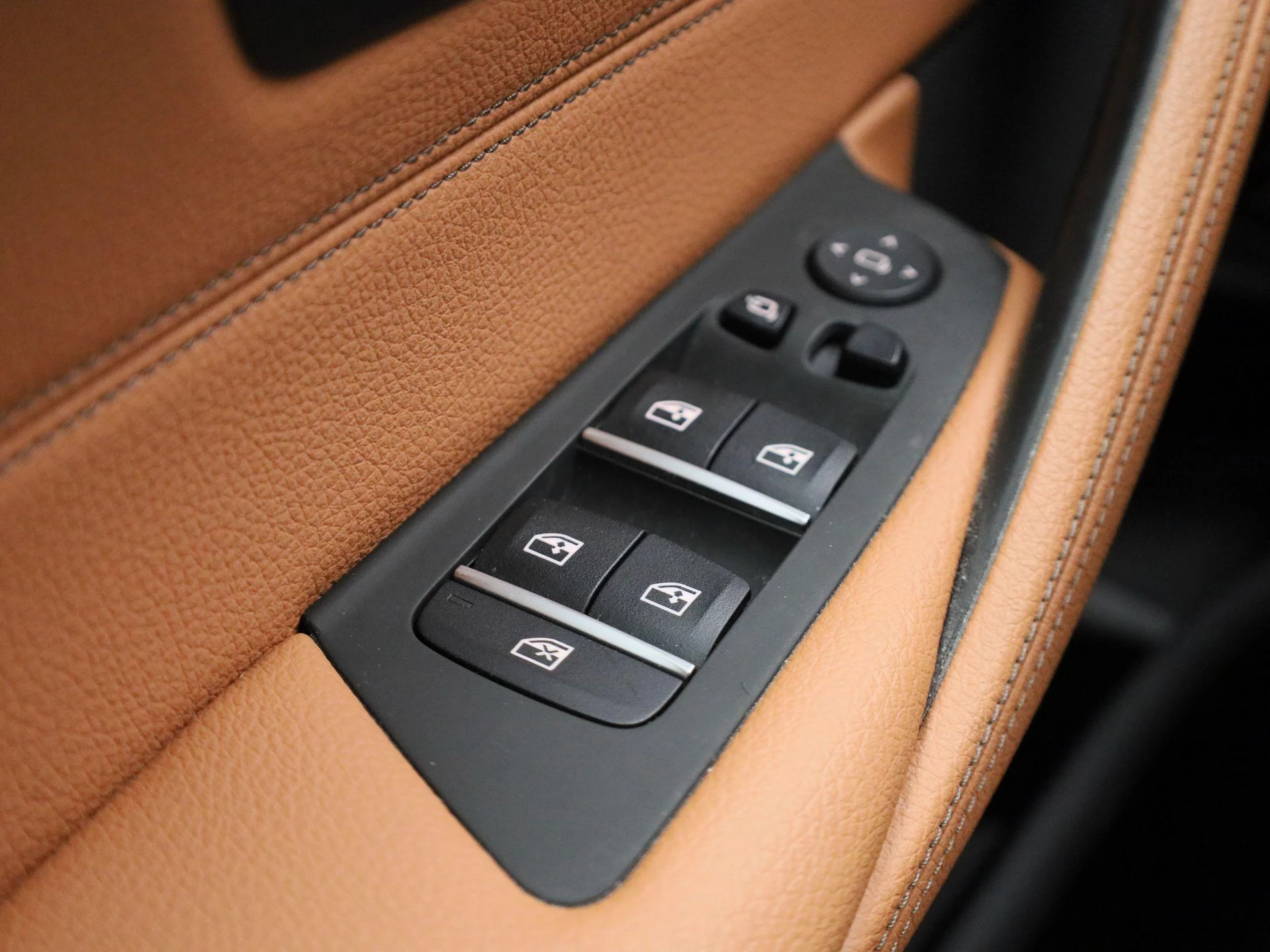 BMW-5 Serie-image-32