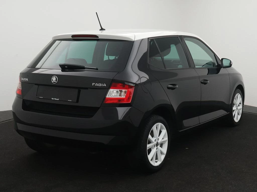 Škoda Fabia Fabia Ambition 1.2TSI 90PK *PDC ACHTER*BLTH*RADIO*...*